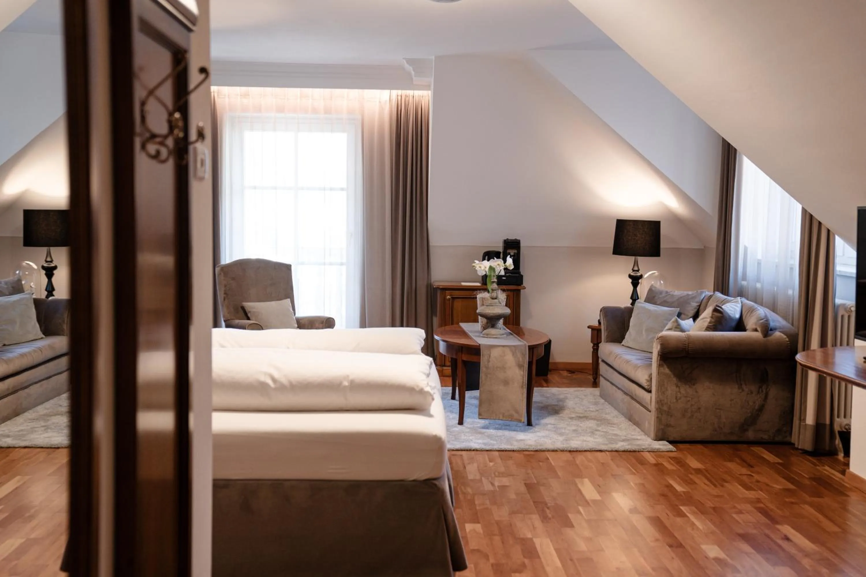 Photo of the whole room, Bed in Hotel Hanswirt