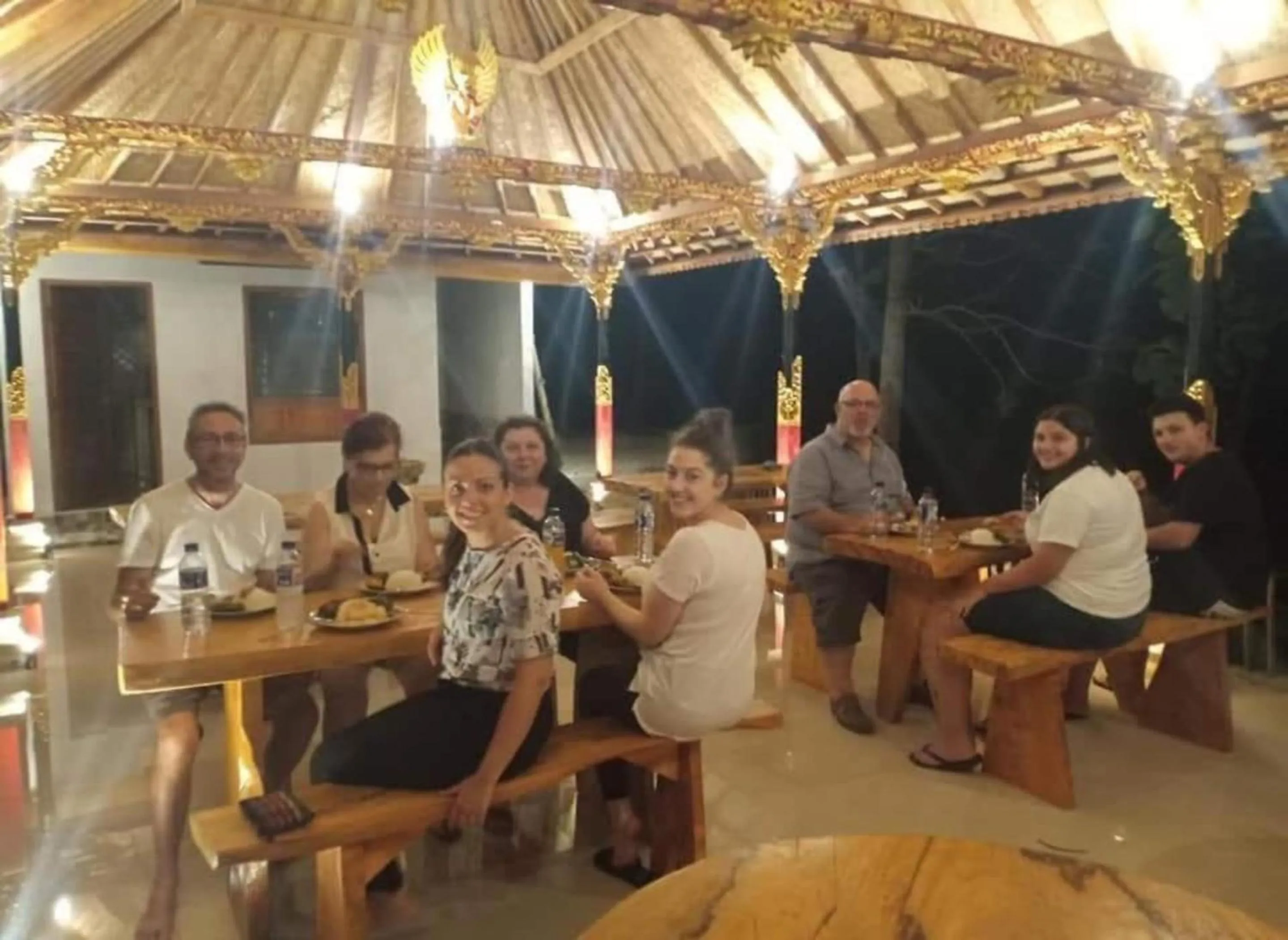 Restaurant/places to eat in Green Kubu Asri Villa