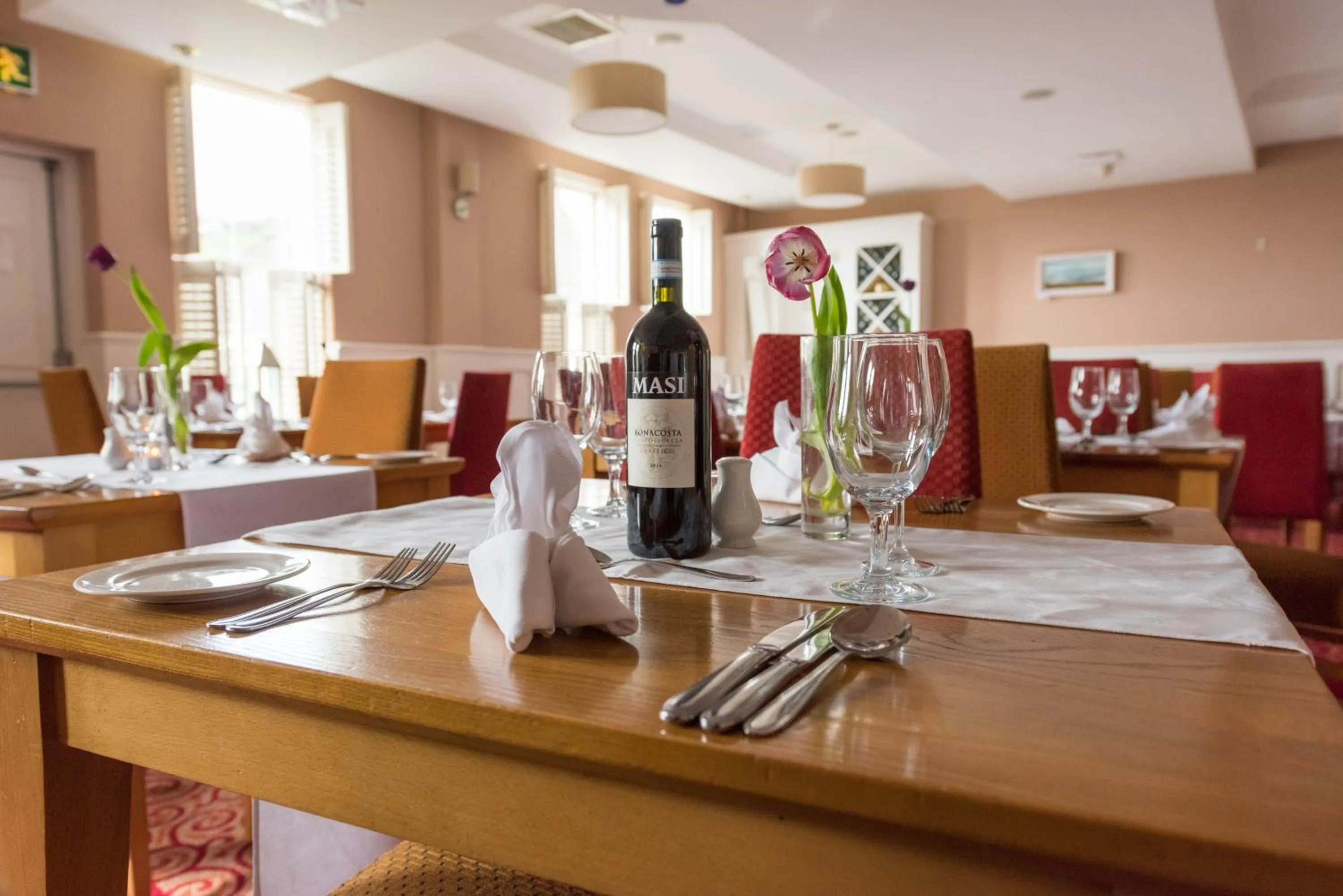 Restaurant/places to eat in Downings Bay Hotel