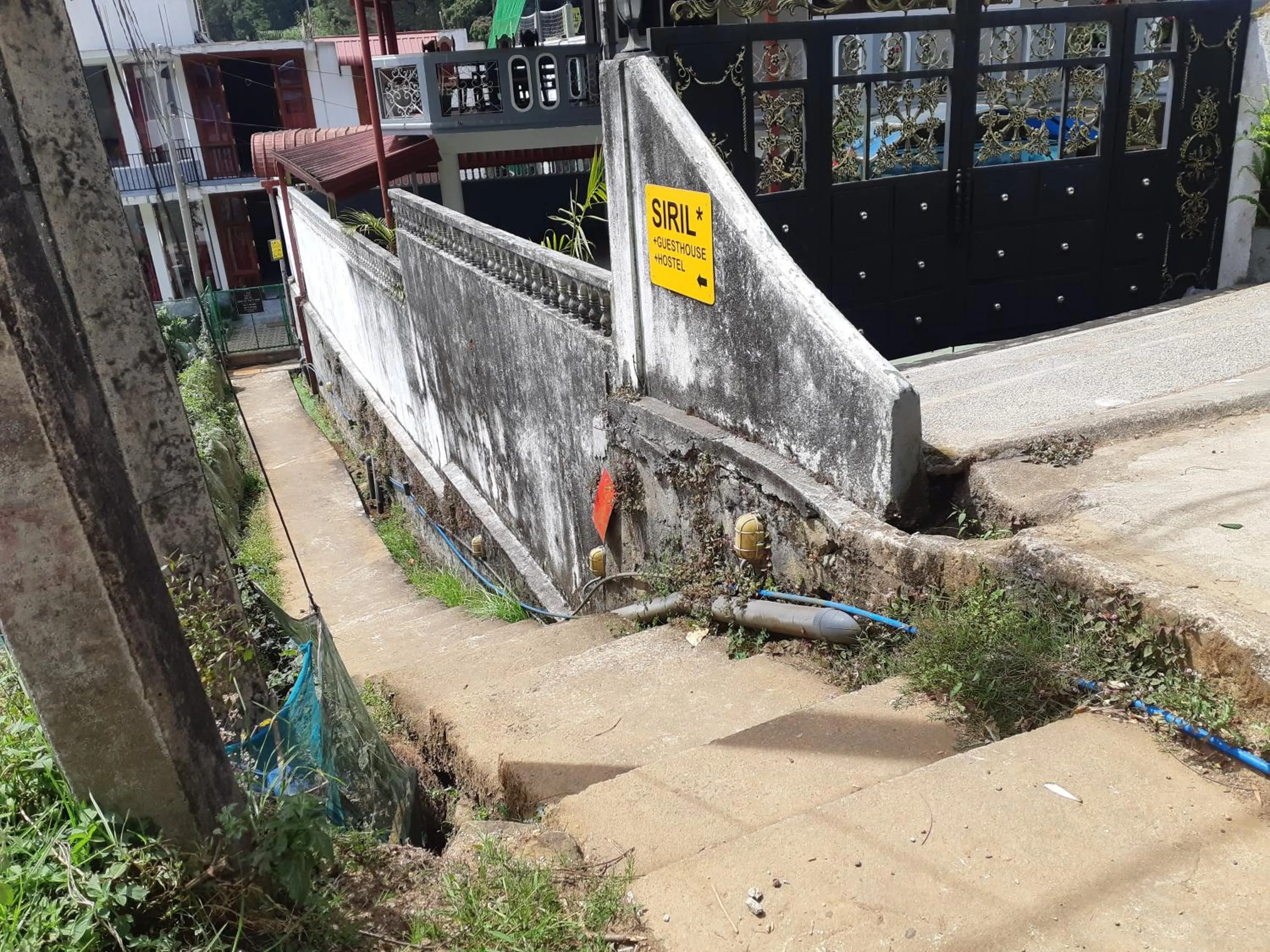 Facade/entrance in Siril Guesthouse Hostel