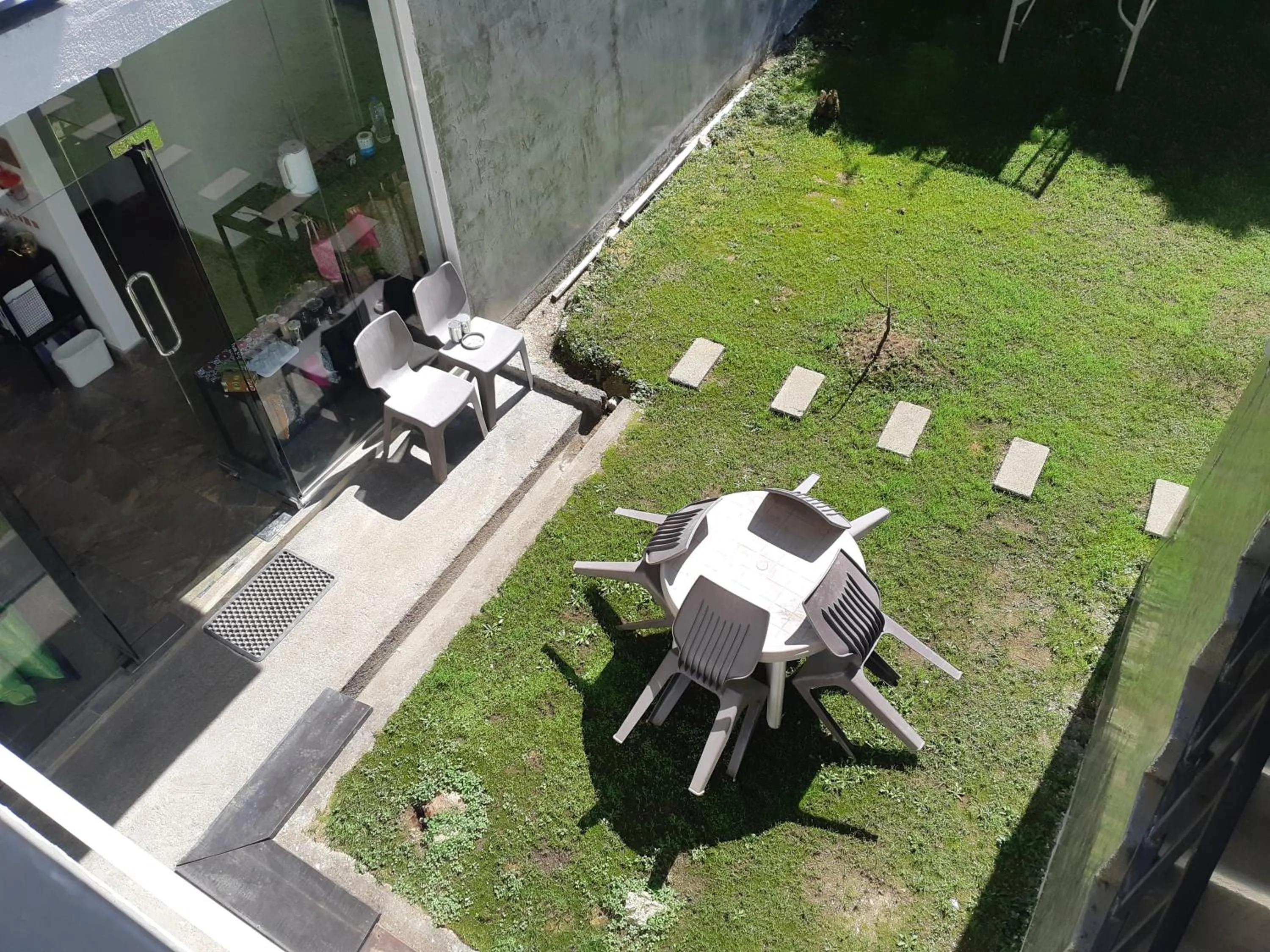 Garden view in Siril Guesthouse Hostel