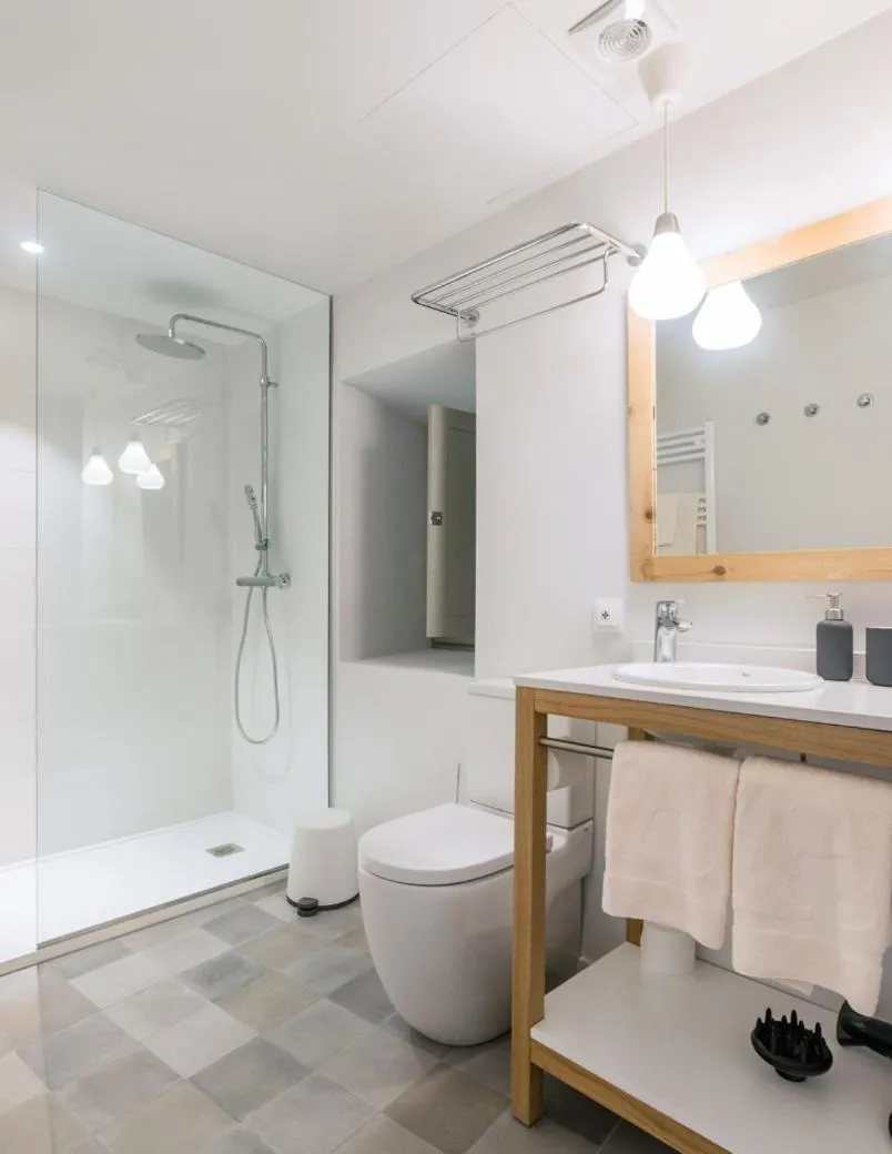 Bathroom in Son Gris