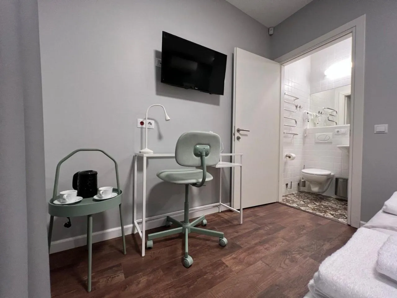 TV and multimedia, Bed in Stay Vilnius Hotel