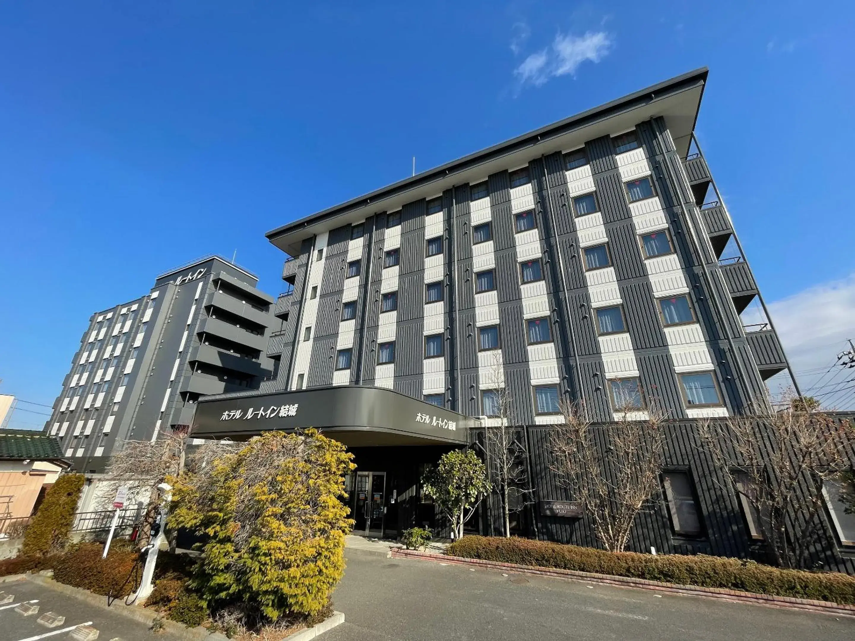 Property building in Hotel Route-Inn Yuki Property building in Hotel Route-Inn Yuki