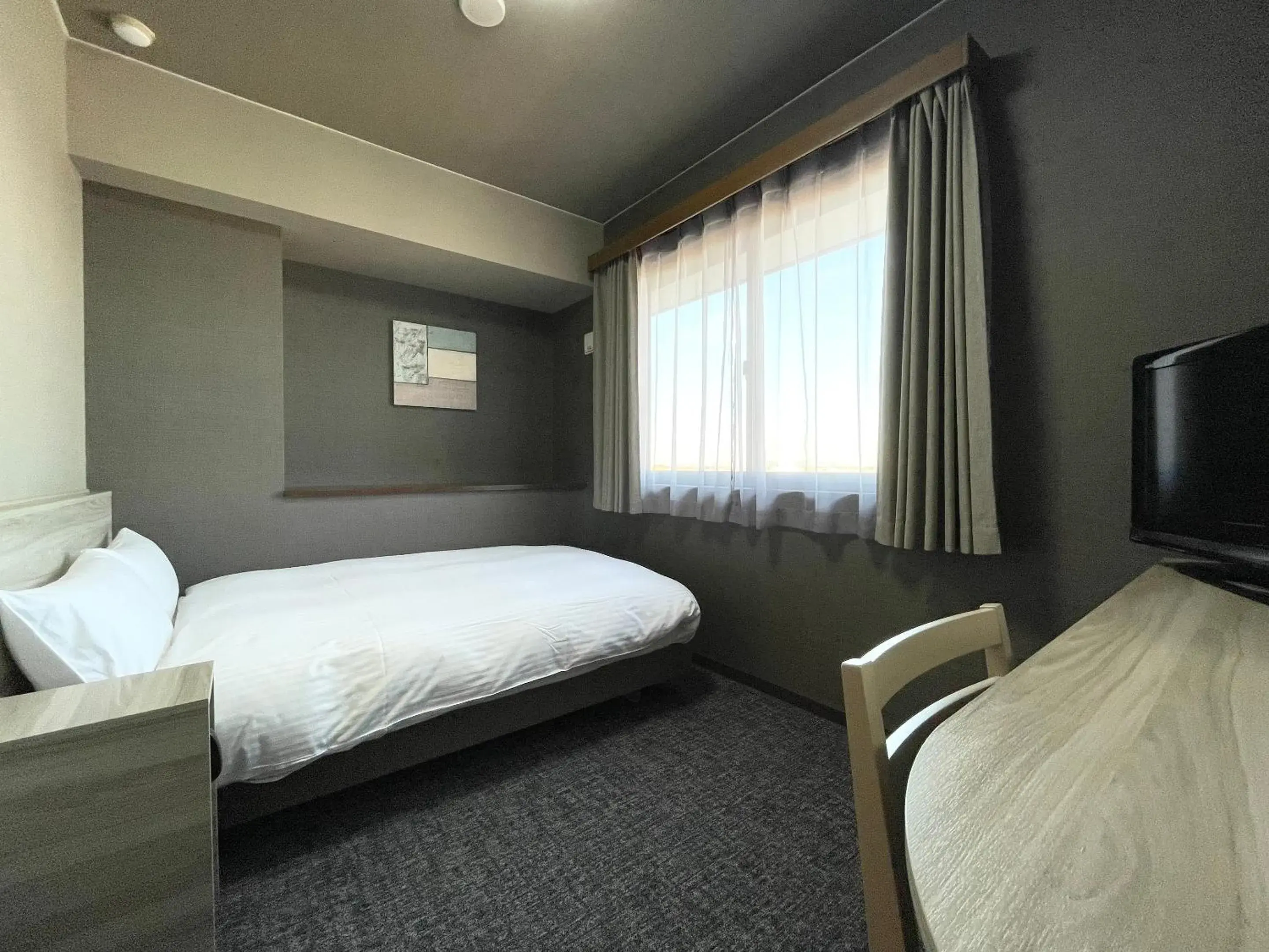 Double Room with Small Double Bed - Smoking in Hotel Route-Inn Yuki Double Room with Small Double Bed - Smoking in Hotel Route-Inn Yuki