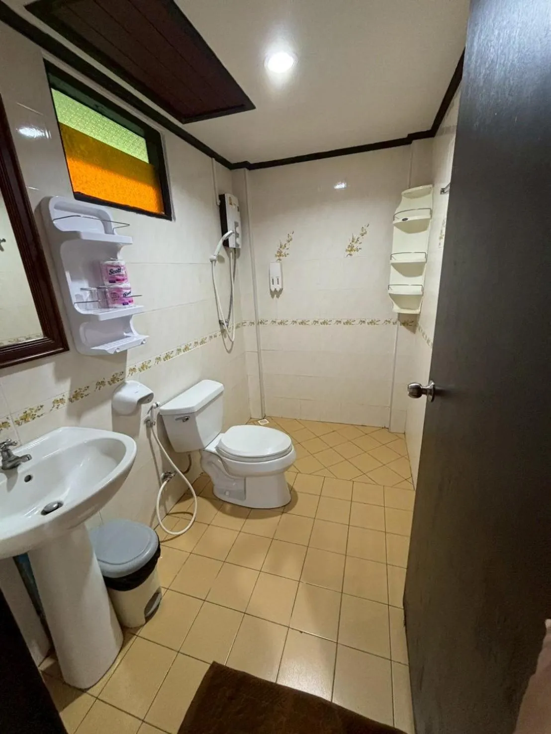Bathroom in Rin Bay View Resort