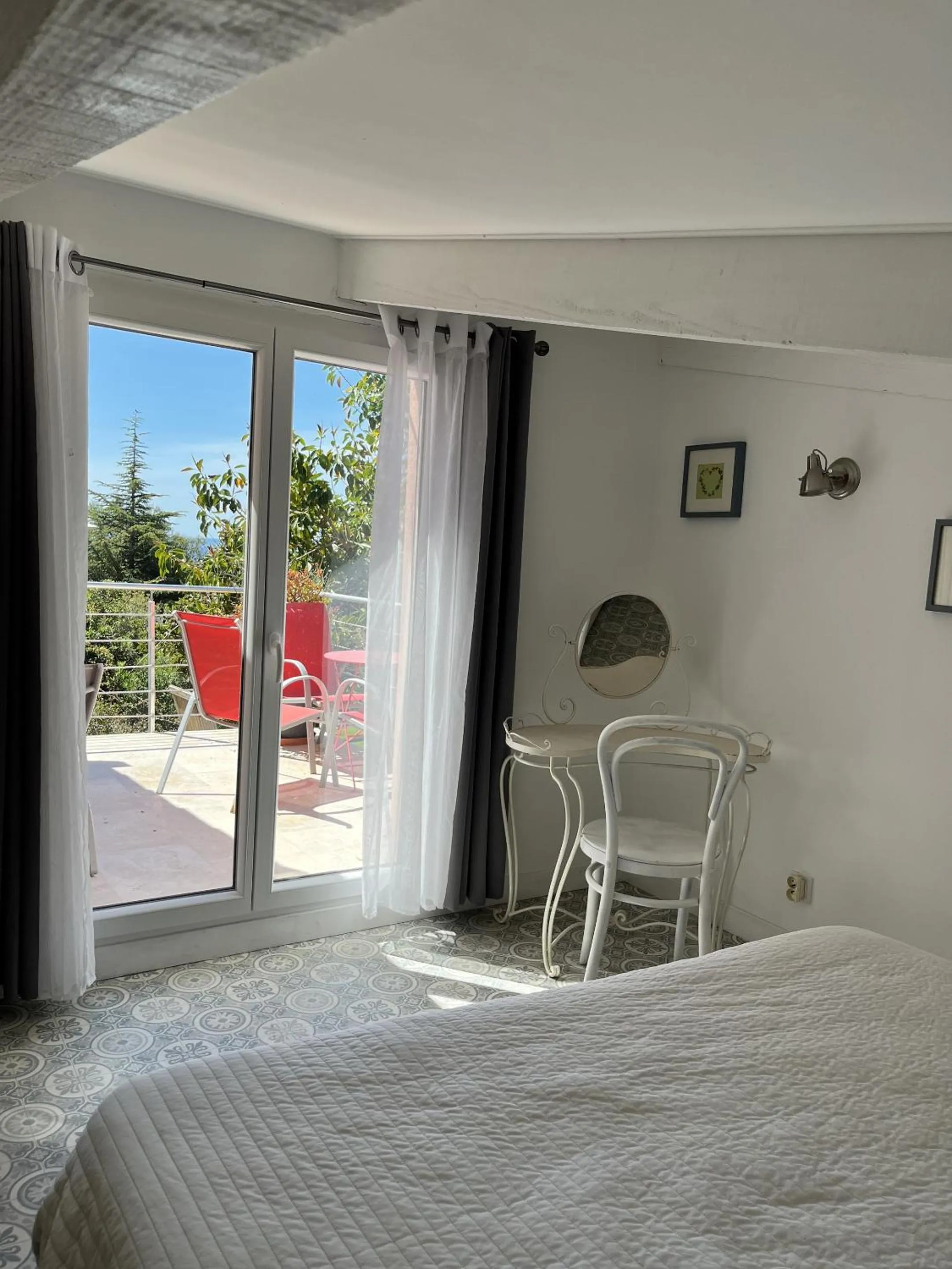 Patio, Bed in Hotel Le Patio