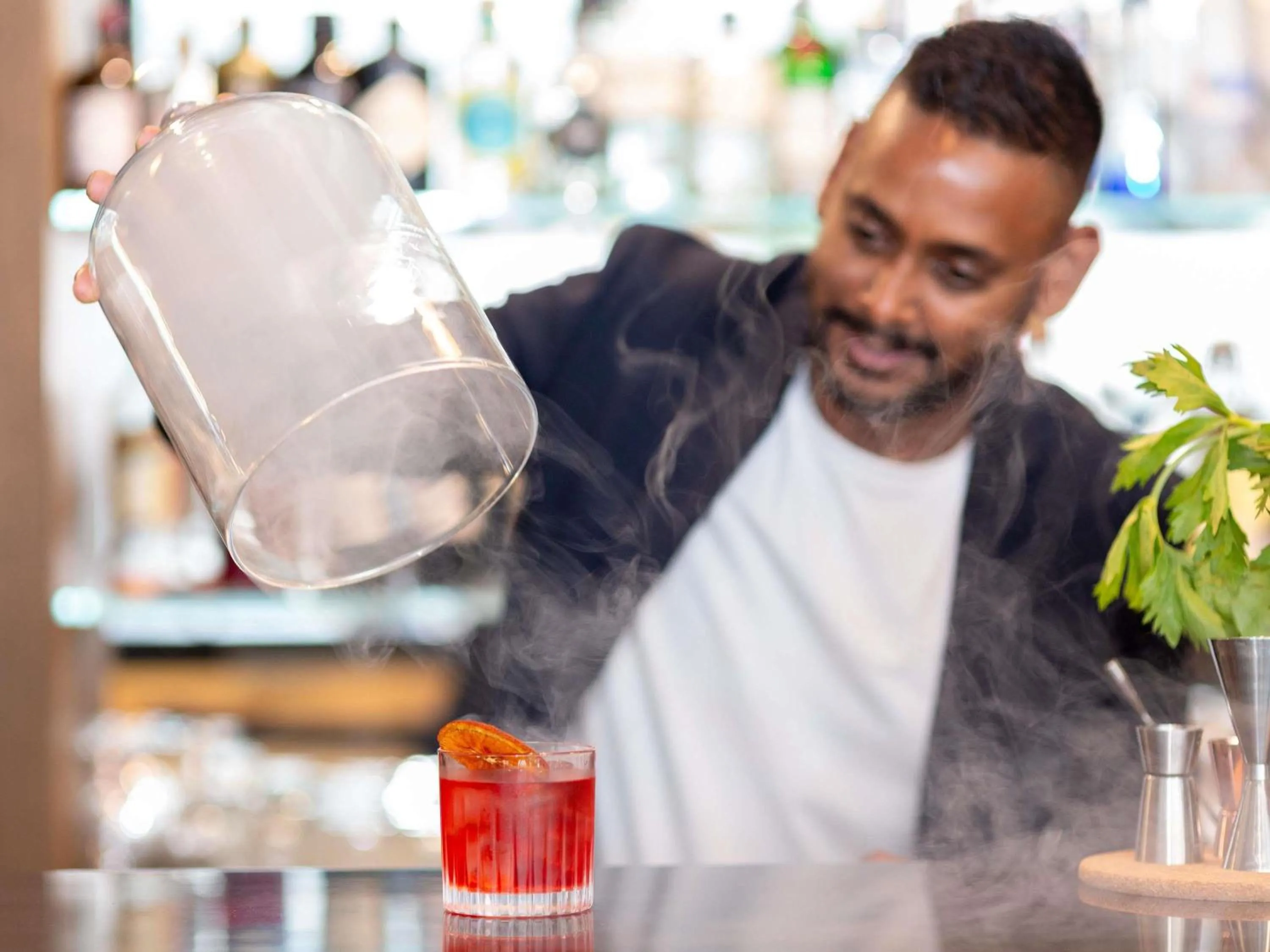 Lounge or bar in Novotel Lugano Paradiso