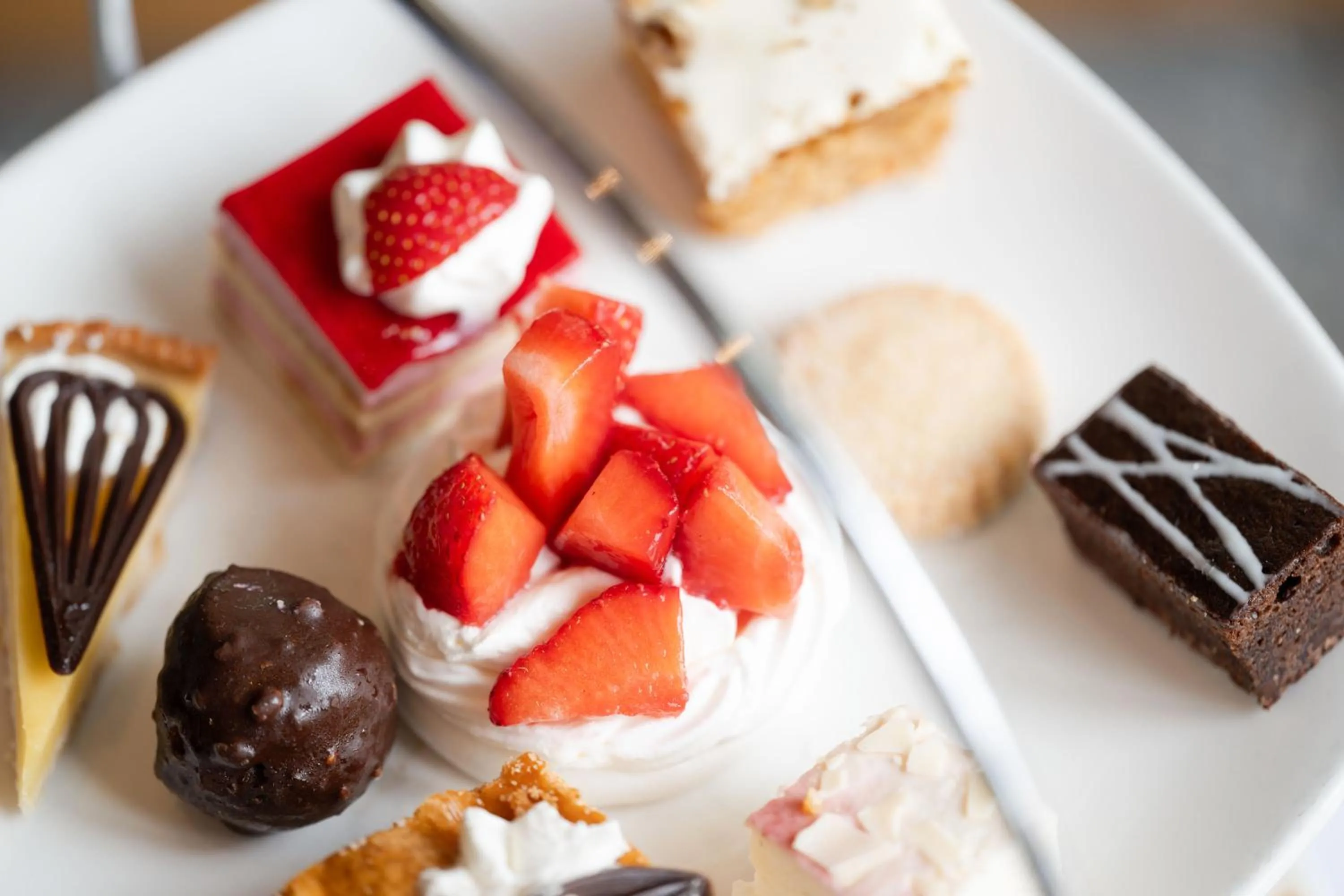 Food in The Villa Rose Hotel & V-Spa