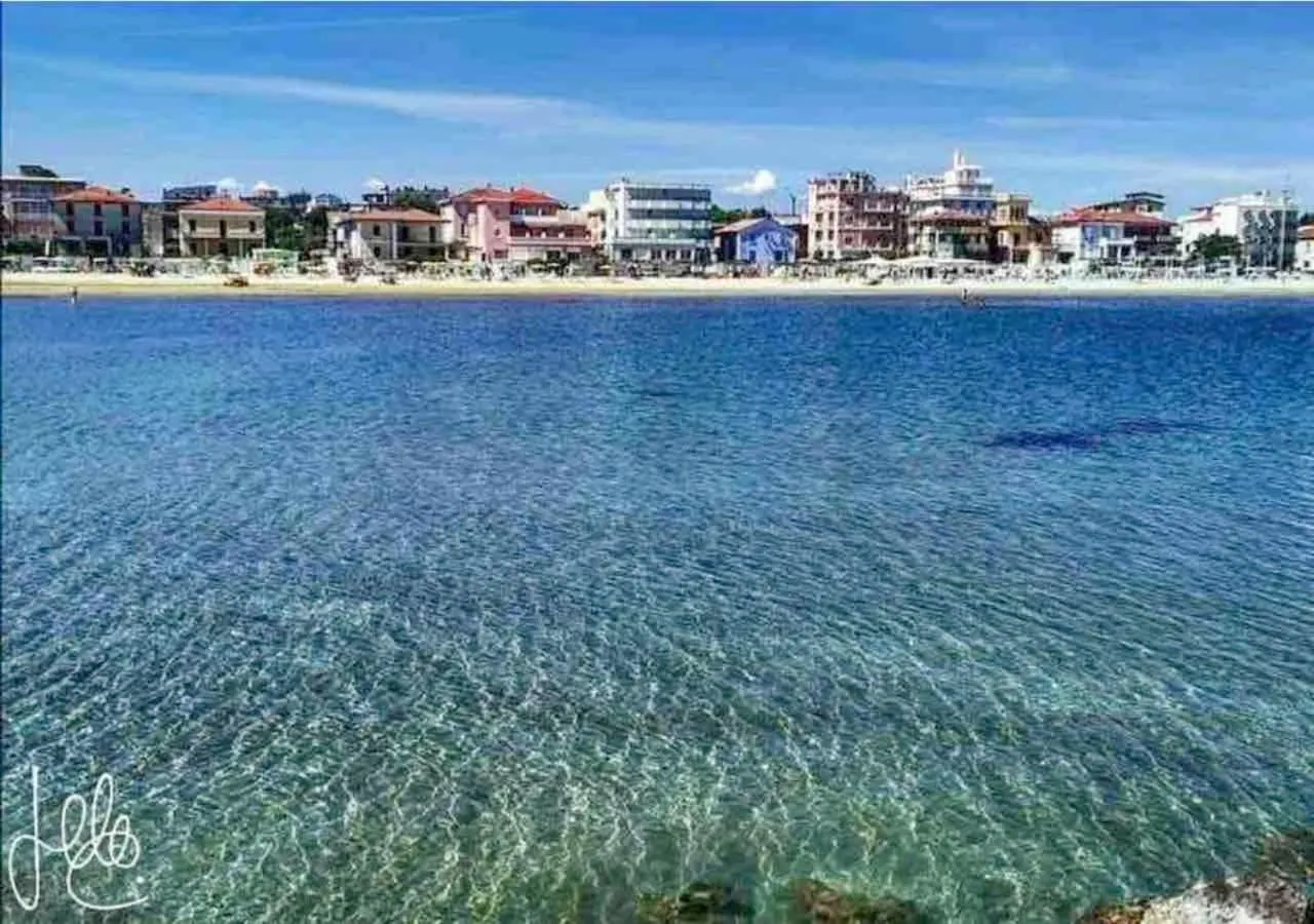 Beach in Residence Cima