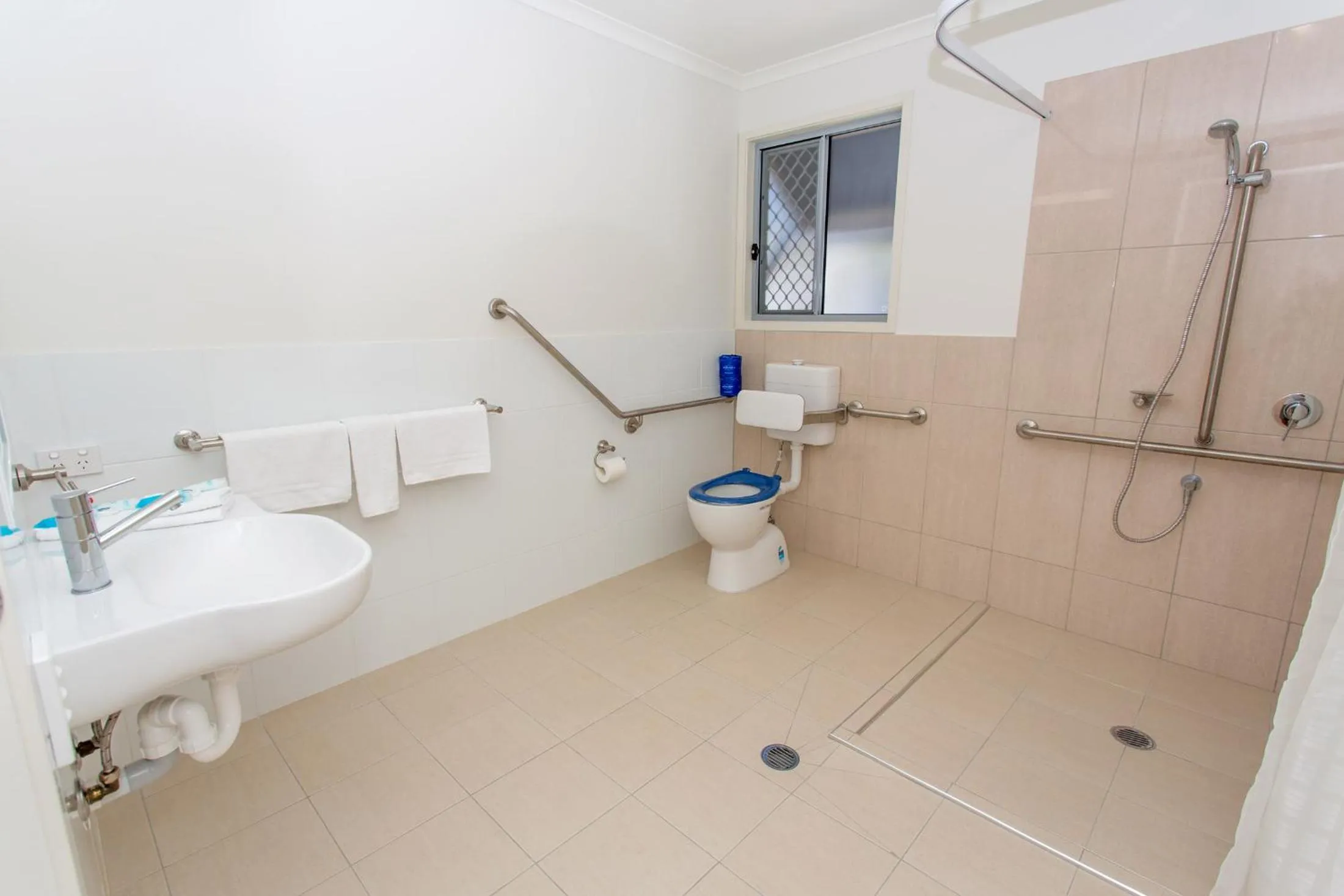 Toilet in Woolgoolga Lakeside Holiday Park