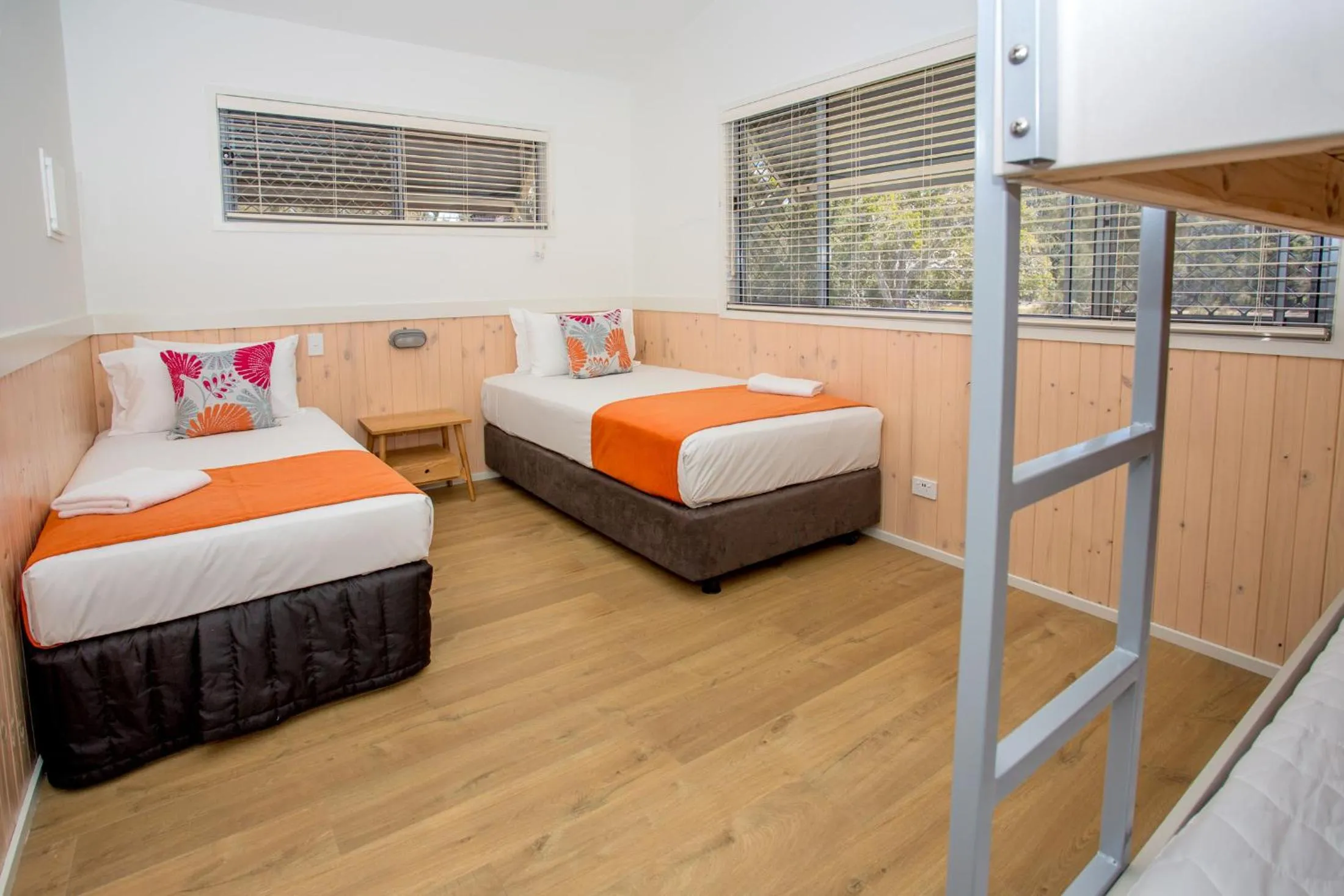 Bedroom, Bed in Woolgoolga Lakeside Holiday Park
