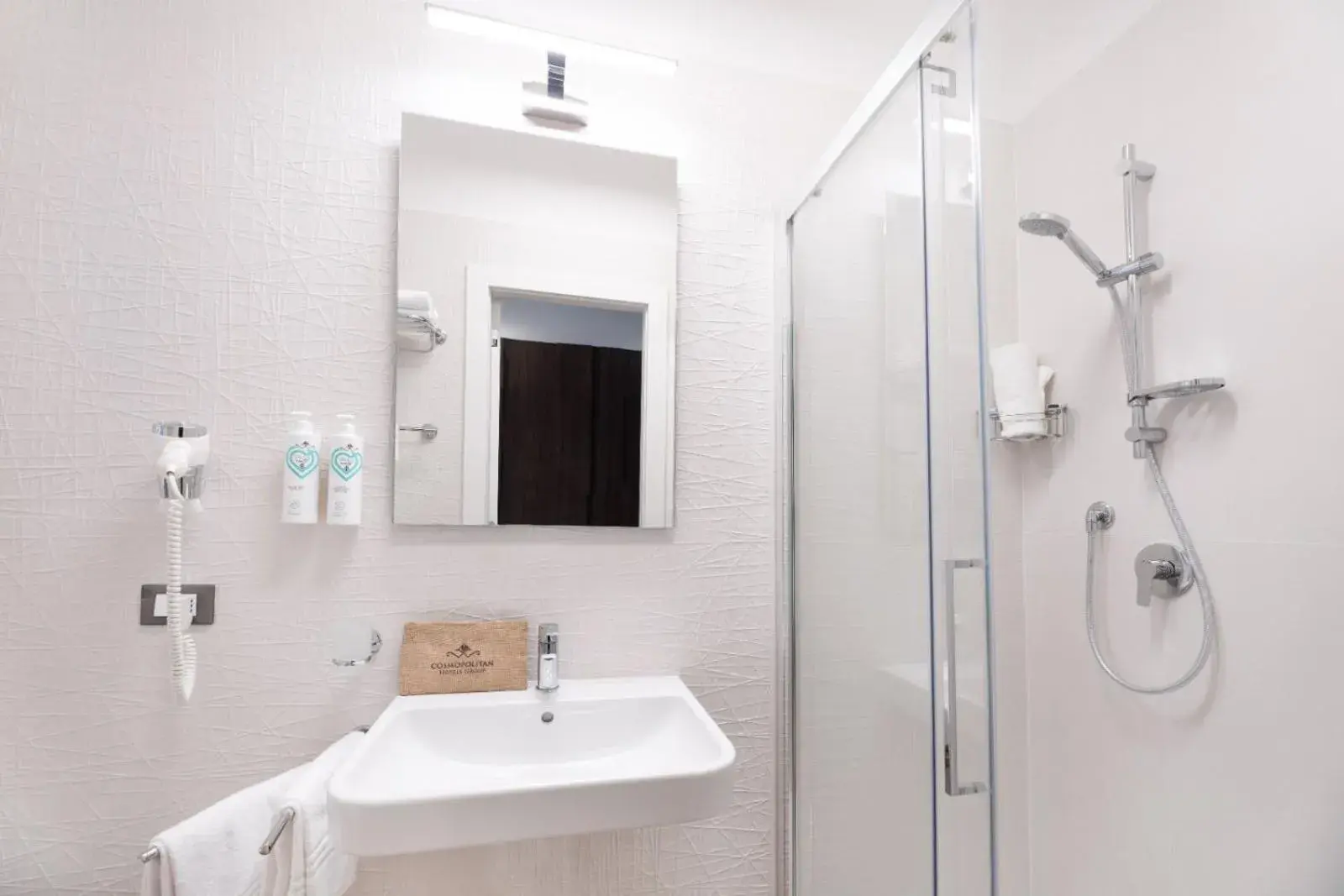 Classic Double or Twin Room in Hotel Riva del Sole Classic Double or Twin Room in Hotel Riva del Sole