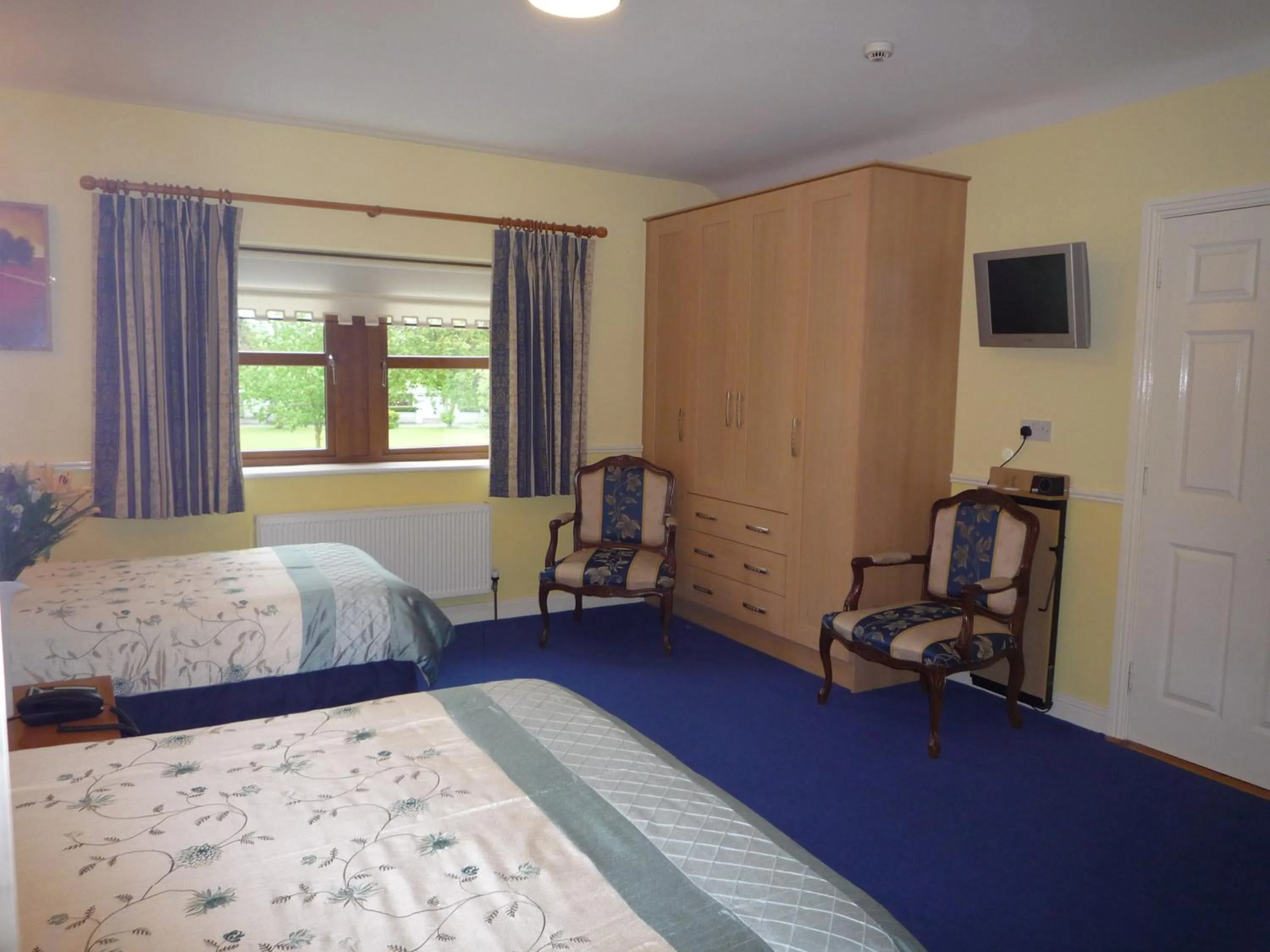 Bedroom, Bed in Avlon House Bed and Breakfast