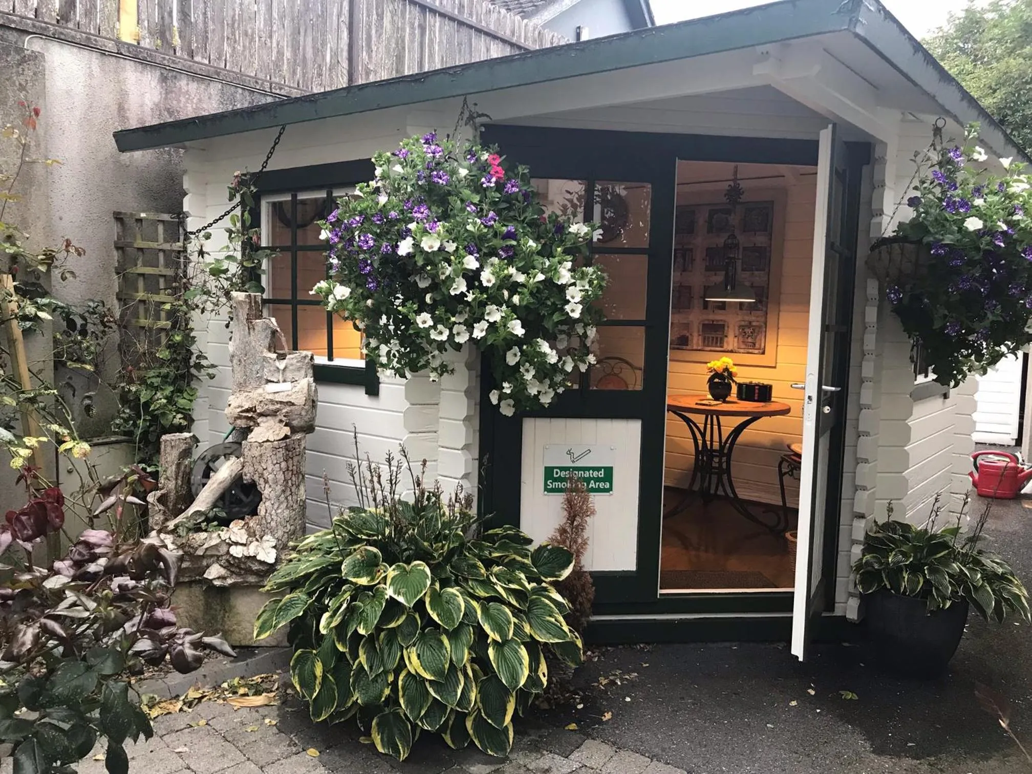 Property building in Avlon House Bed and Breakfast