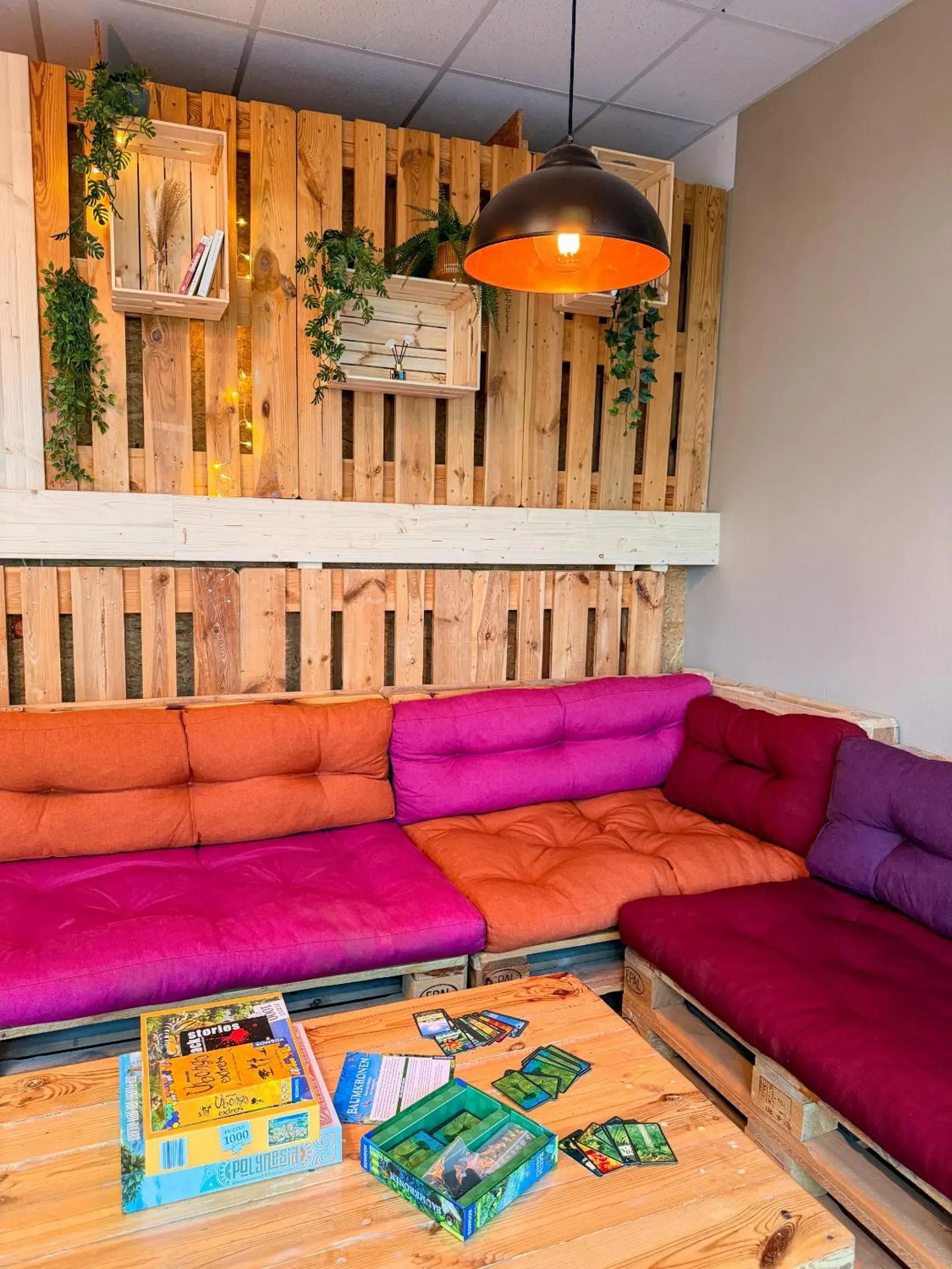 Urban Capsule Urban Capsule