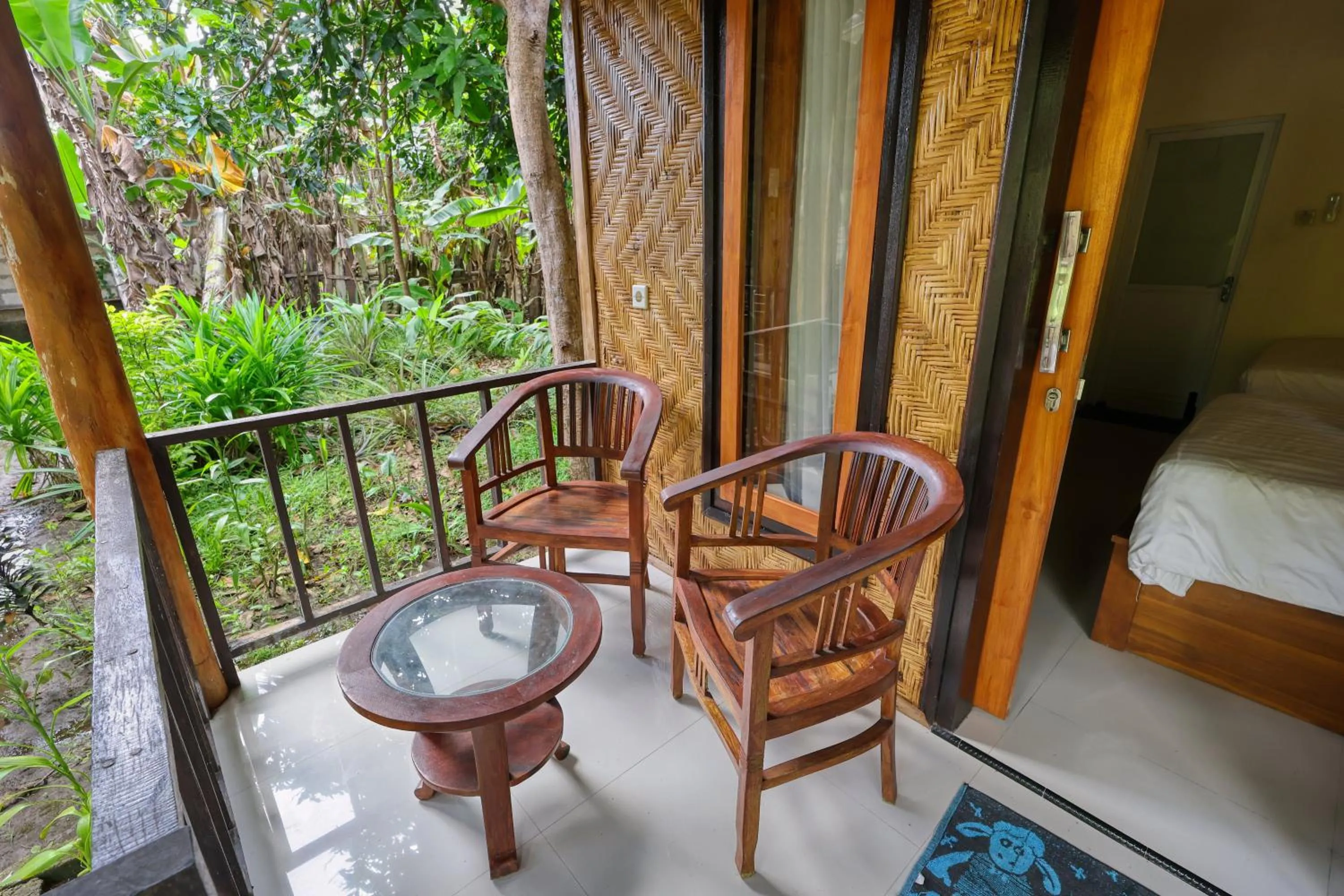 Standard Twin Room in Kubu Artha Bungalow Nusa Penida