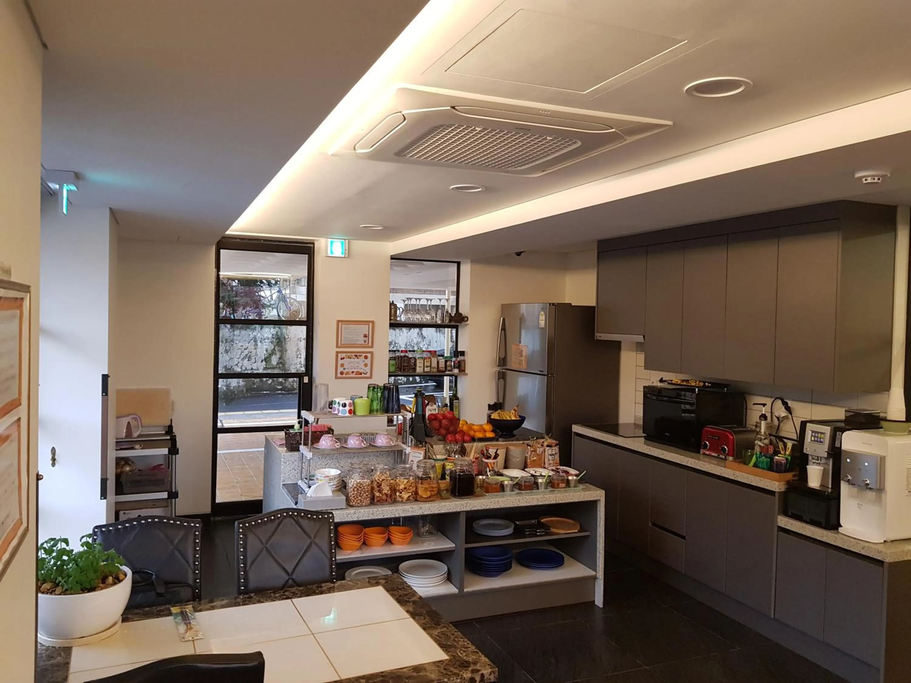 Namyangju Bukhangang dolcecasa hotel