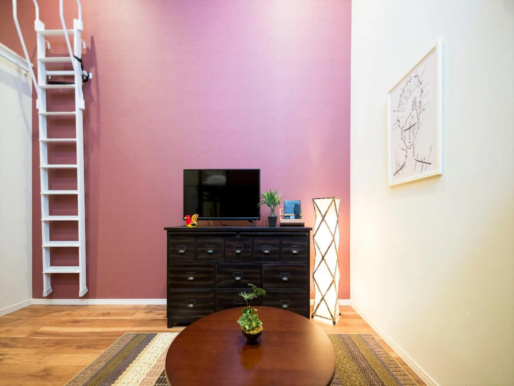 Living room in TRIP POD TSUMASHOJI