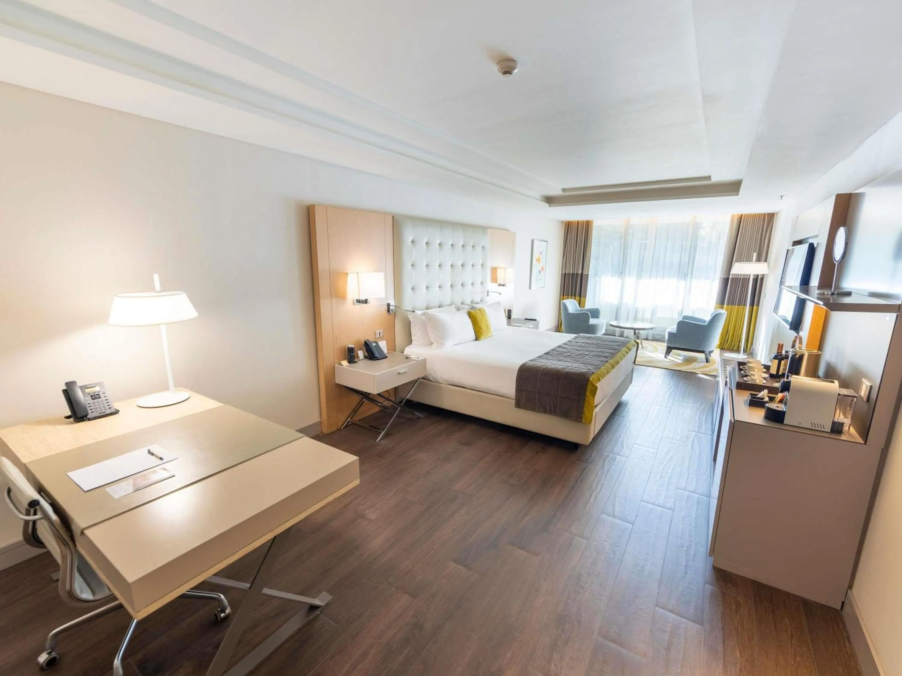 Bedroom, Bed in Palladio Hotel Buenos Aires - MGallery Collection