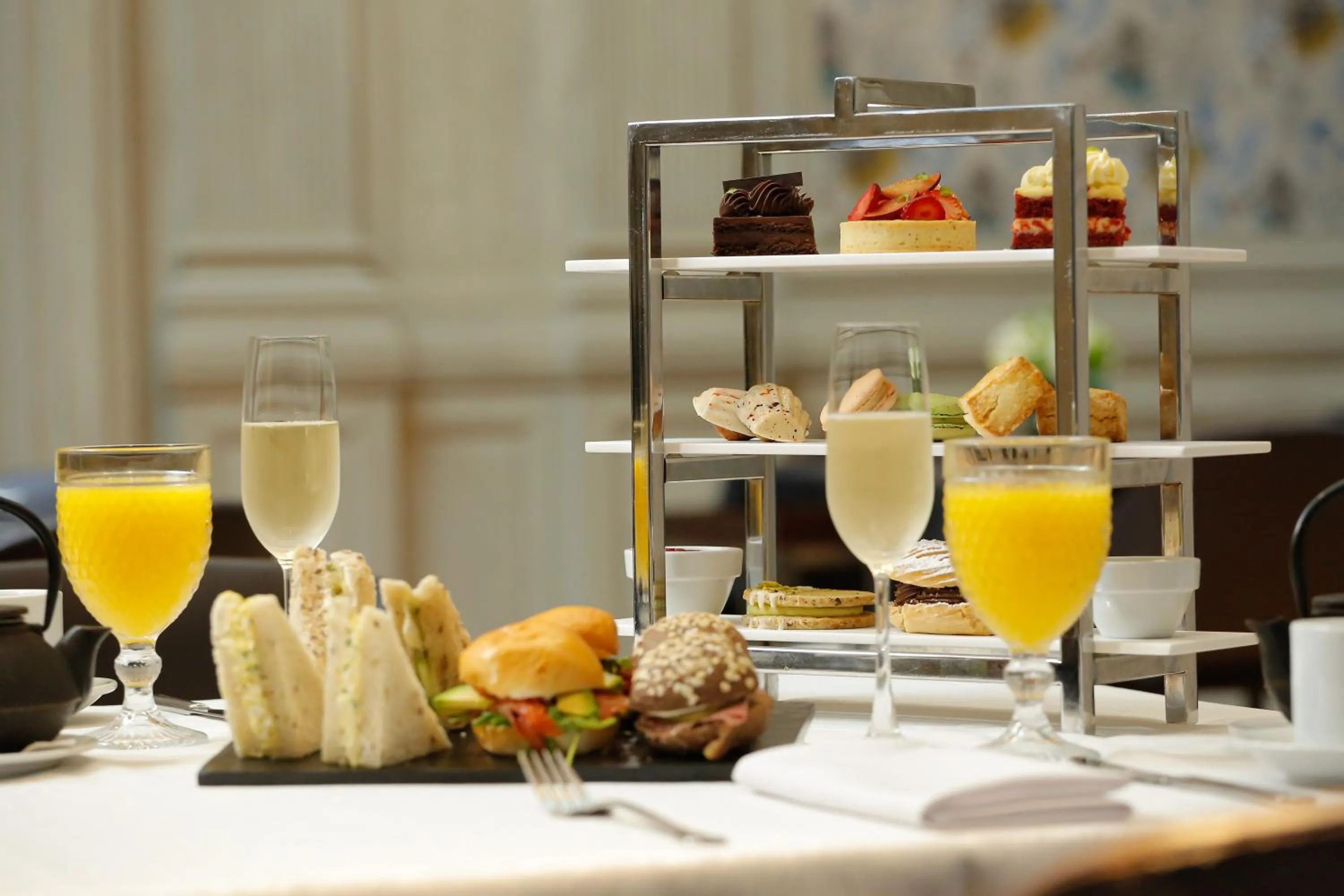 Food and drinks in Palladio Hotel Buenos Aires - MGallery Collection