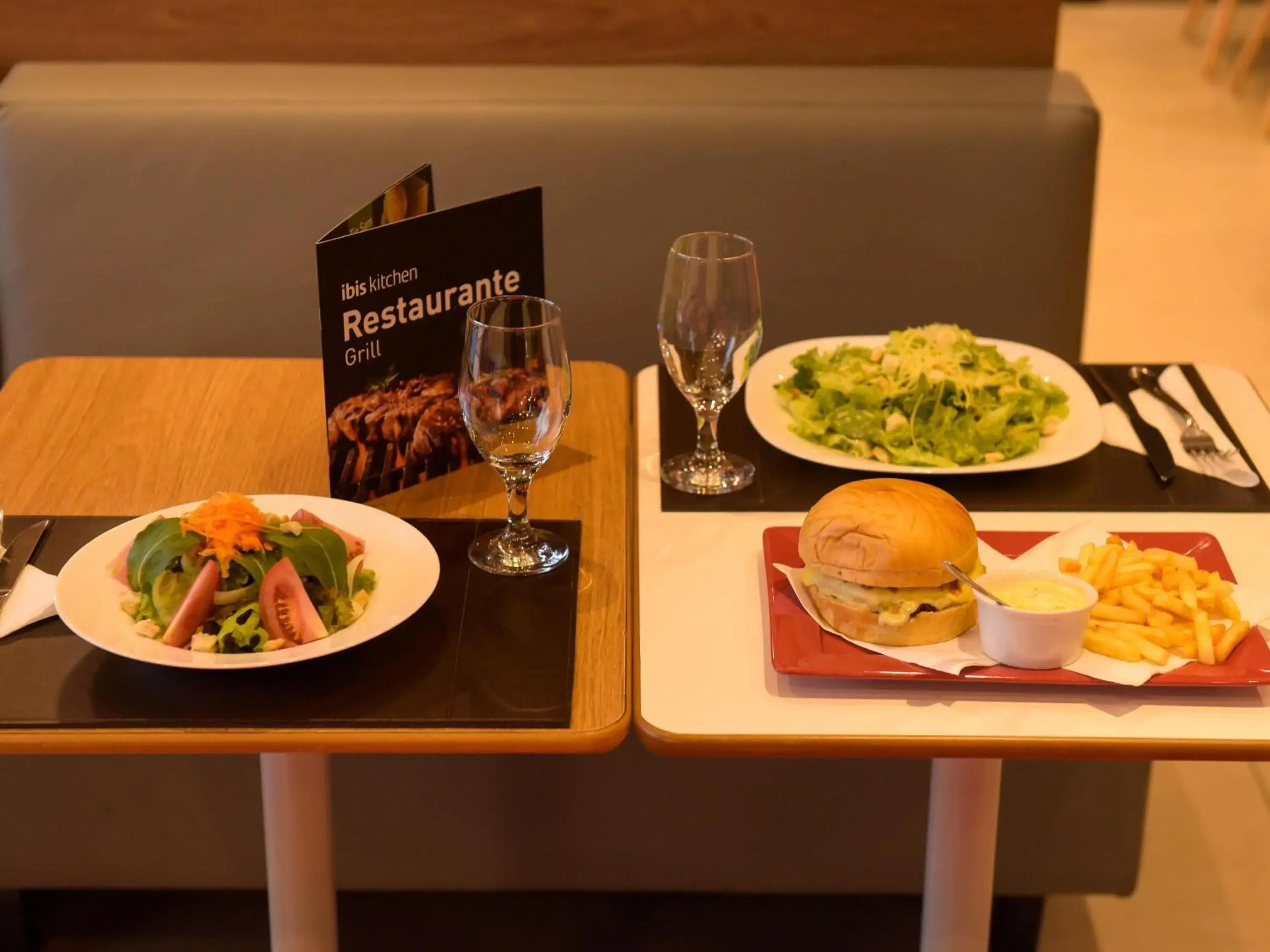 Restaurant/places to eat in Hotel Ibis Tatui Restaurant/places to eat in Hotel Ibis Tatui