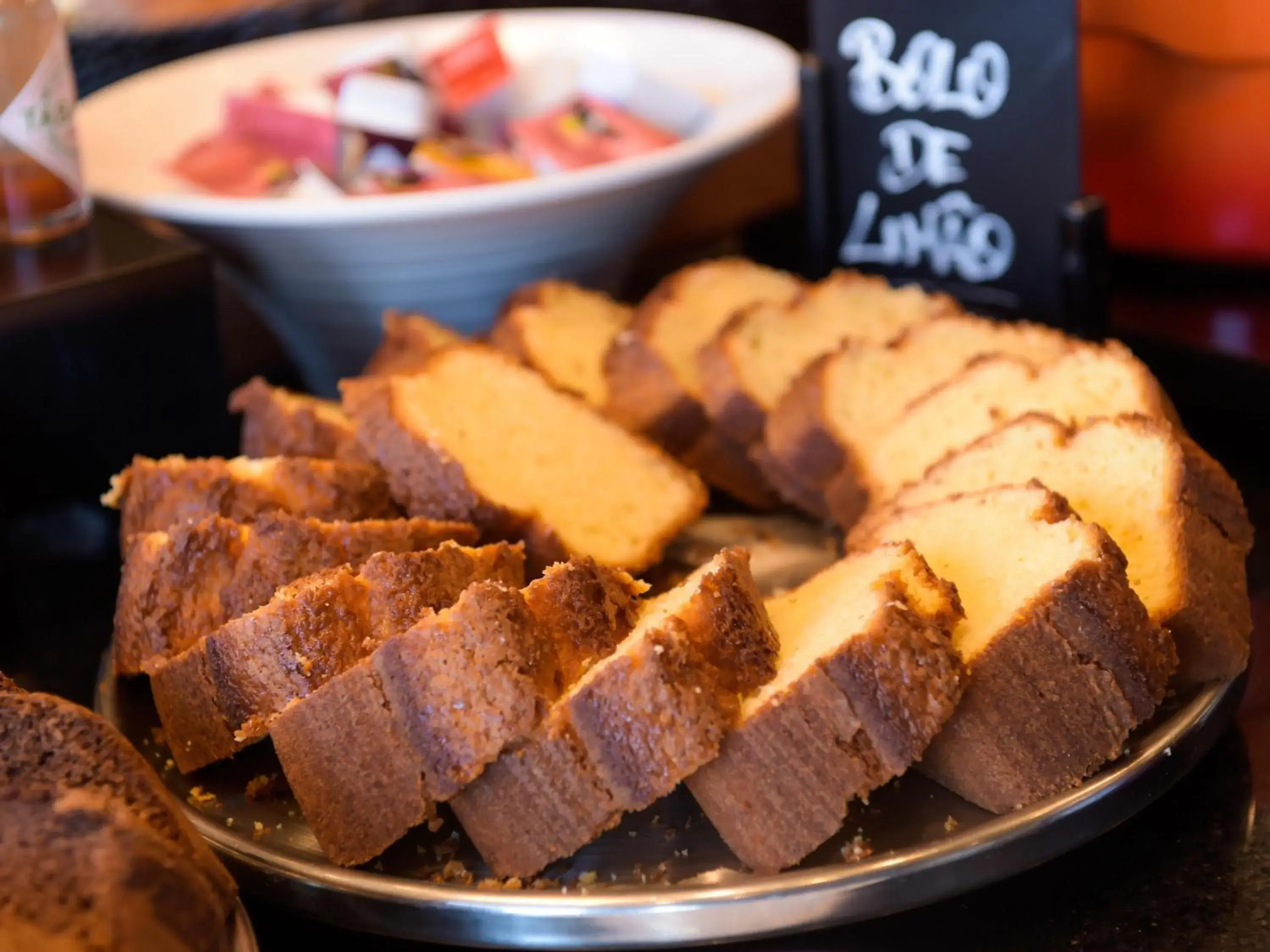 Breakfast in Hotel Ibis Tatui Breakfast in Hotel Ibis Tatui