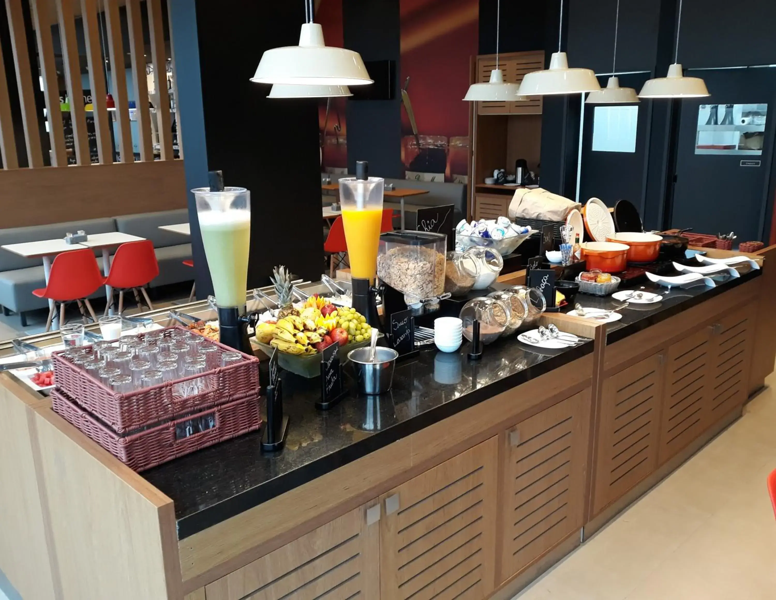 Food and drinks in Hotel Ibis Tatui Food and drinks in Hotel Ibis Tatui
