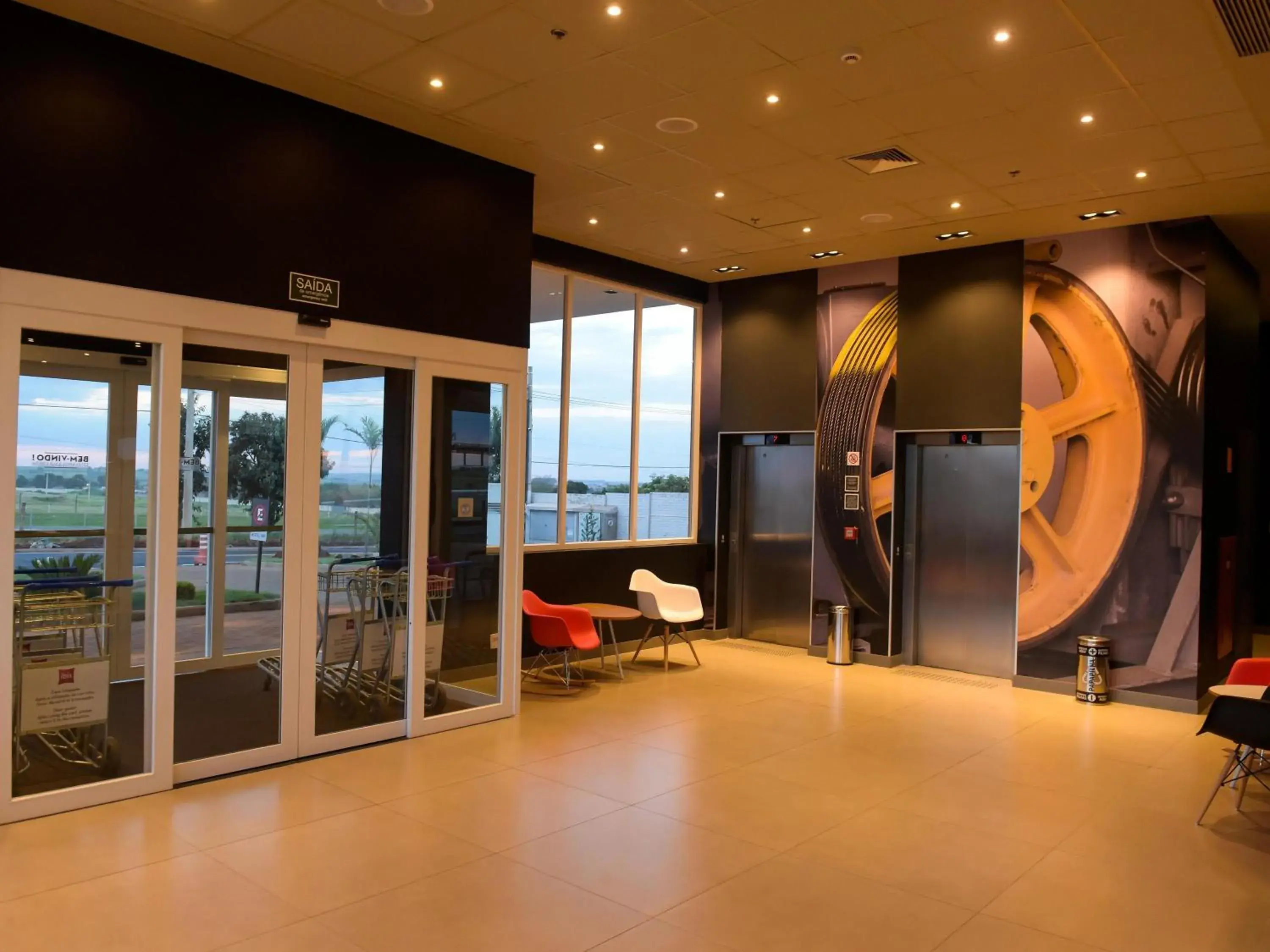 Property building in Hotel Ibis Tatui Property building in Hotel Ibis Tatui