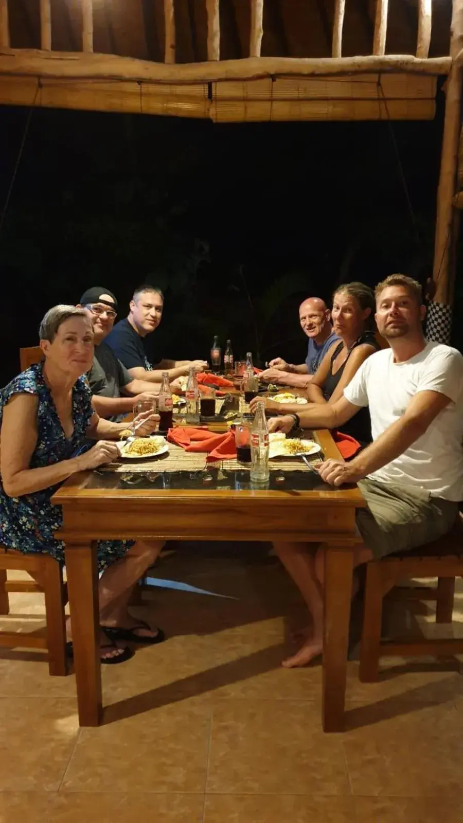 Restaurant/places to eat in Eliska Sari Bungalows Sumberkima Restaurant/places to eat in Eliska Sari Bungalows Sumberkima