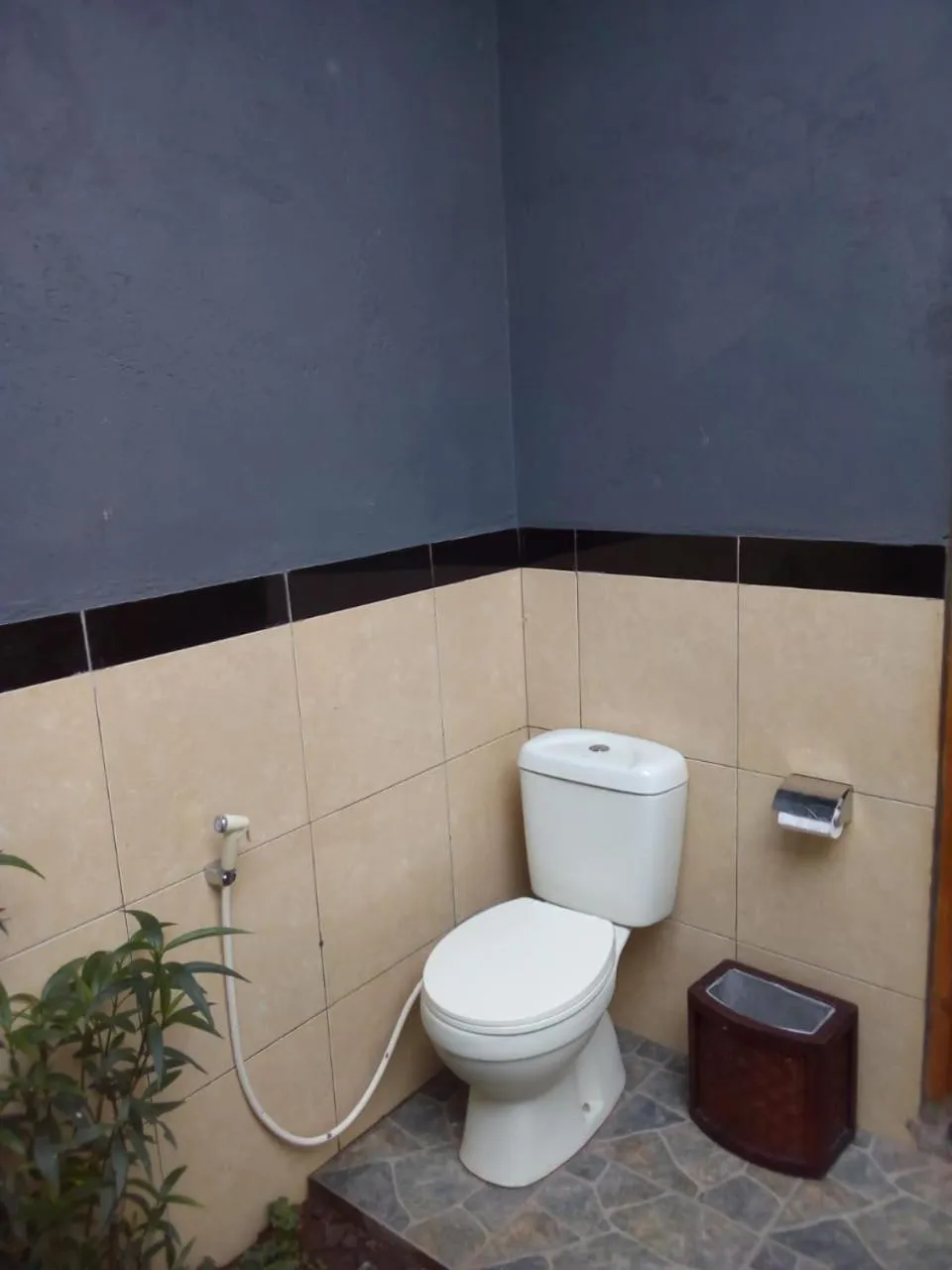 Bathroom in Eliska Sari Bungalows Sumberkima