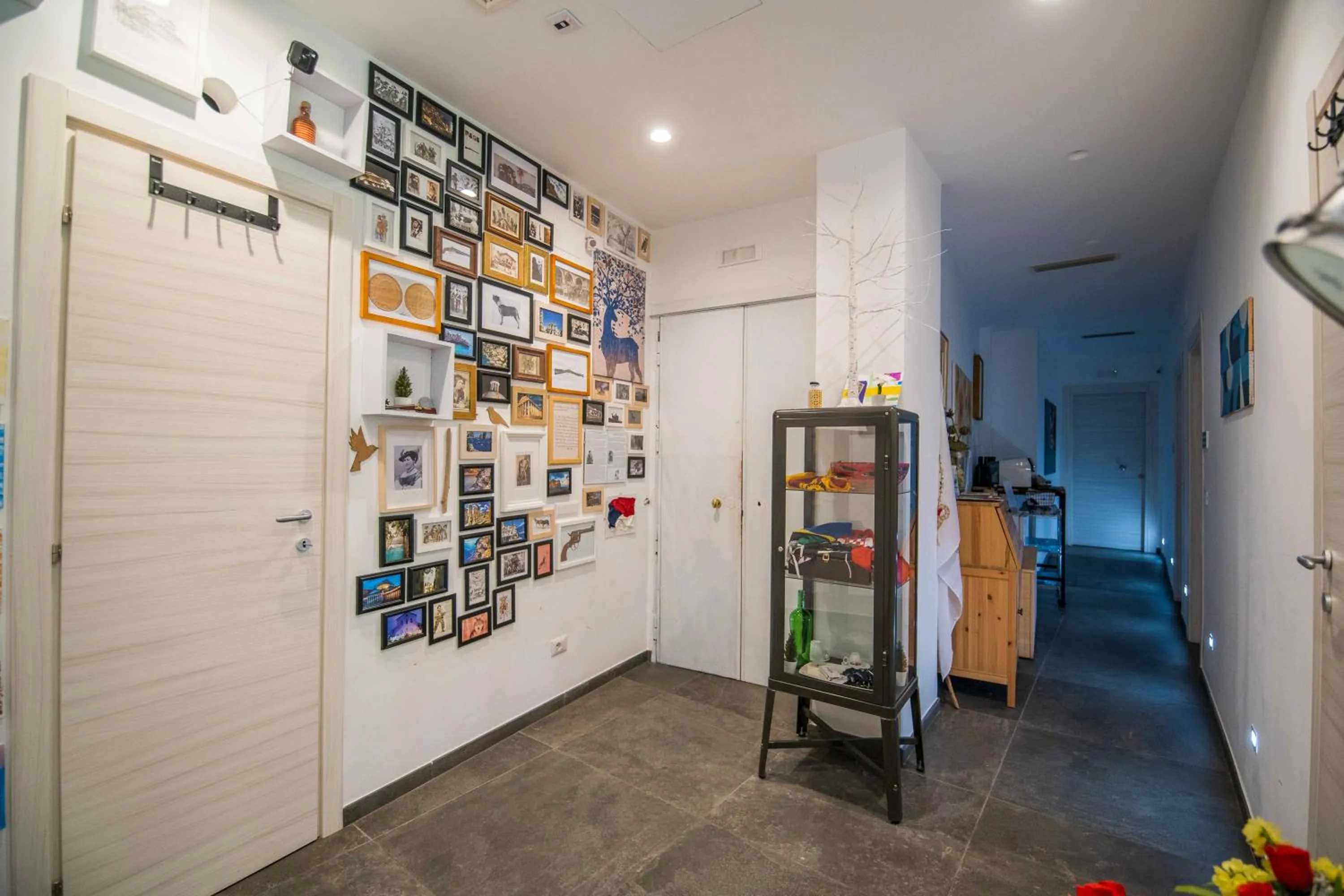 Decorative detail in Quattro Briganti