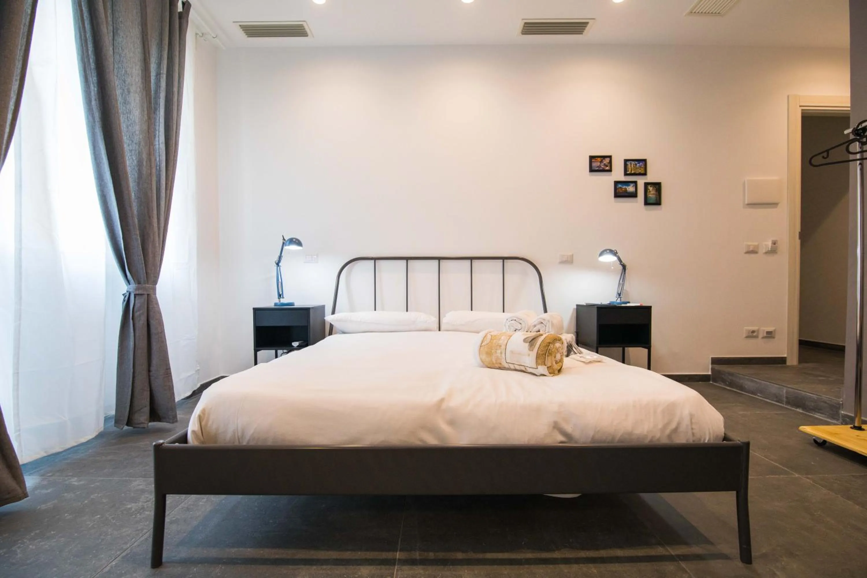 Photo of the whole room, Bed in Quattro Briganti