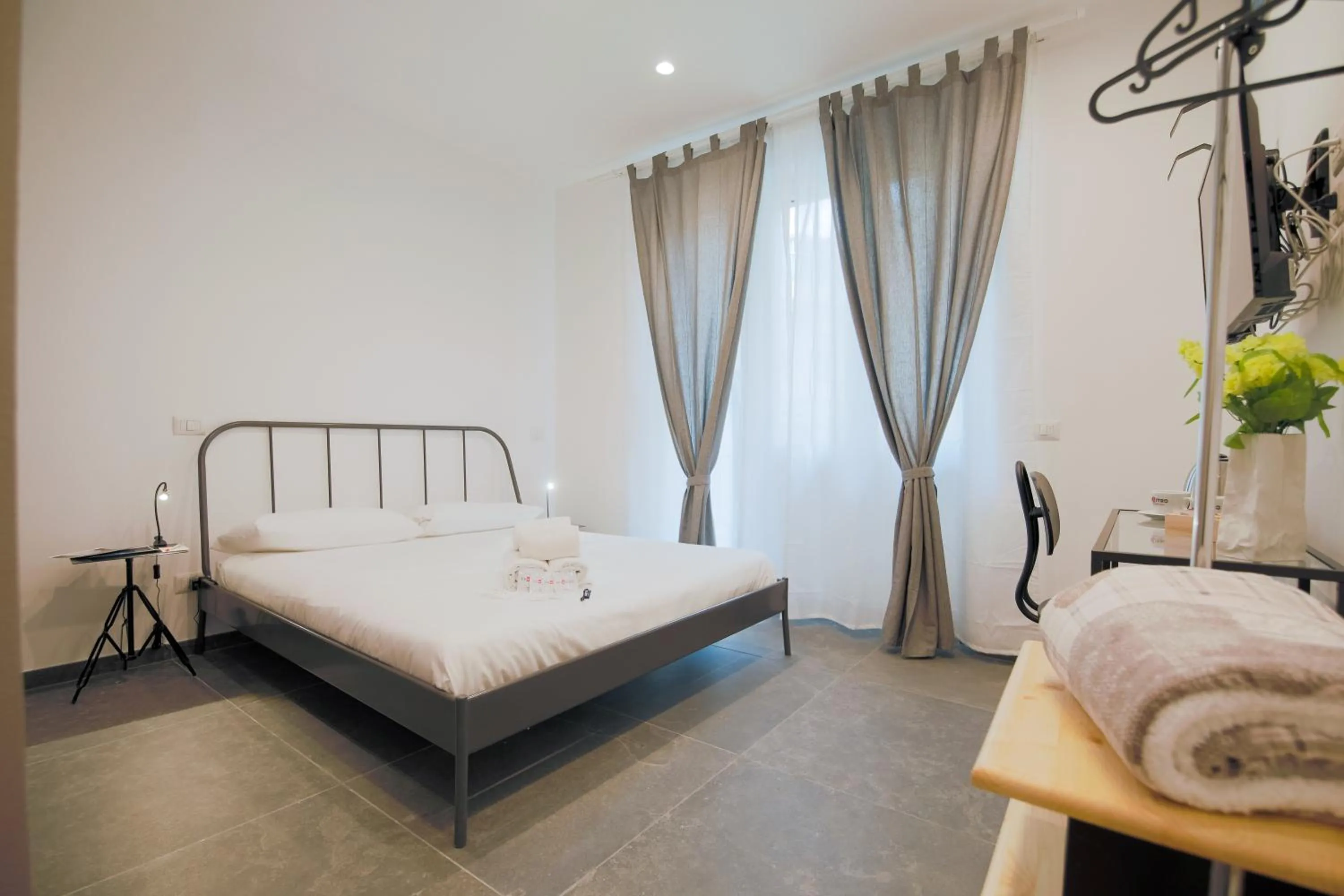 Photo of the whole room, Bed in Quattro Briganti