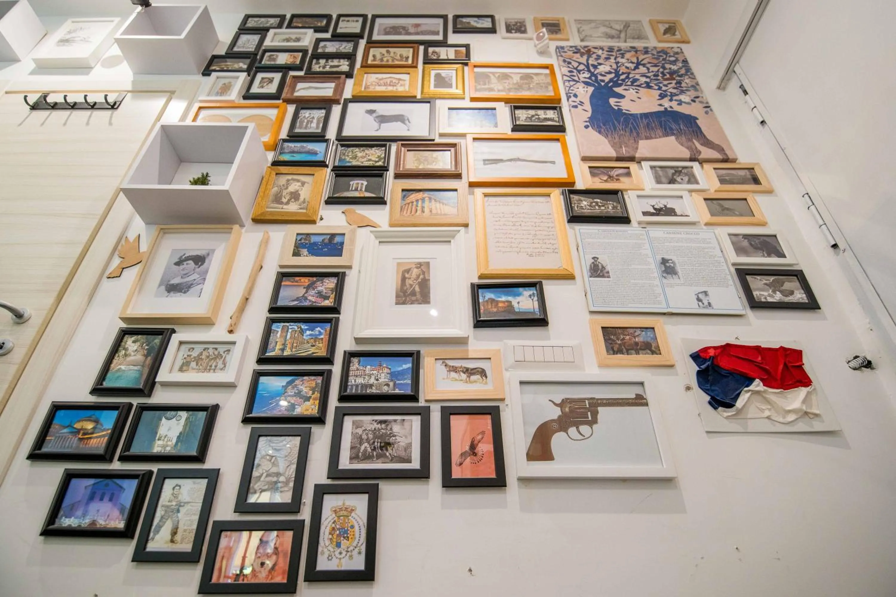 Decorative detail in Quattro Briganti