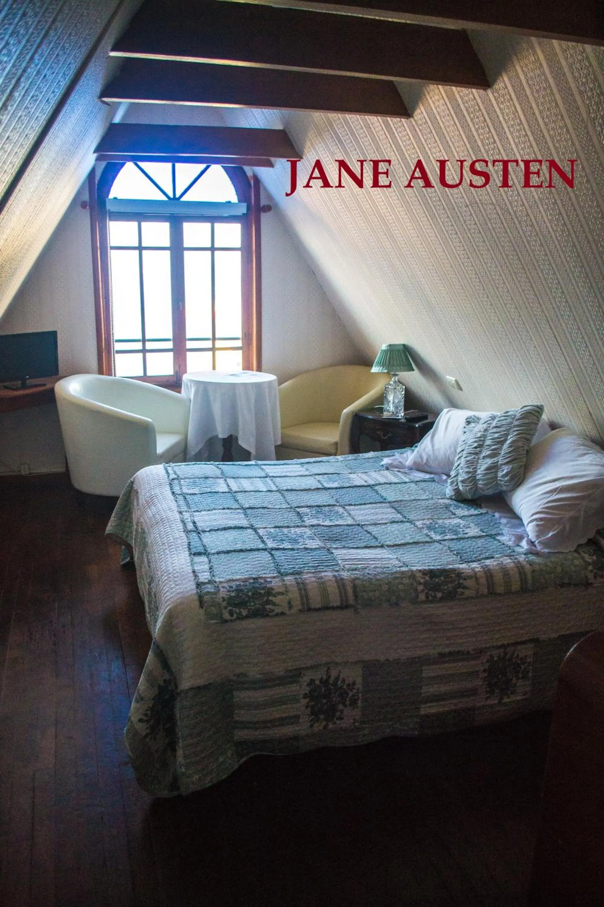 Bed in Hotel Brighton