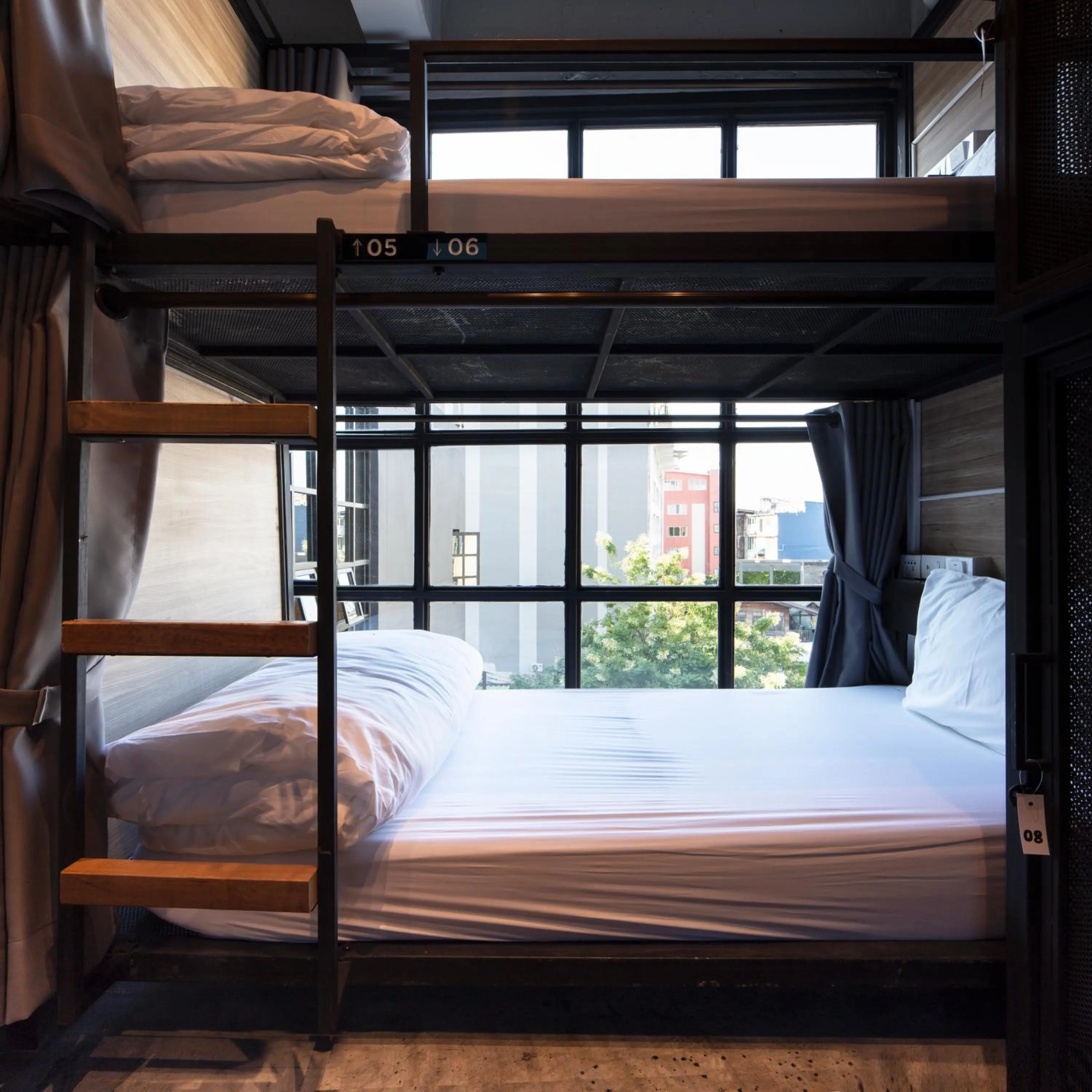 bunk bed, Bed in BED STATION Hostel Khaosan