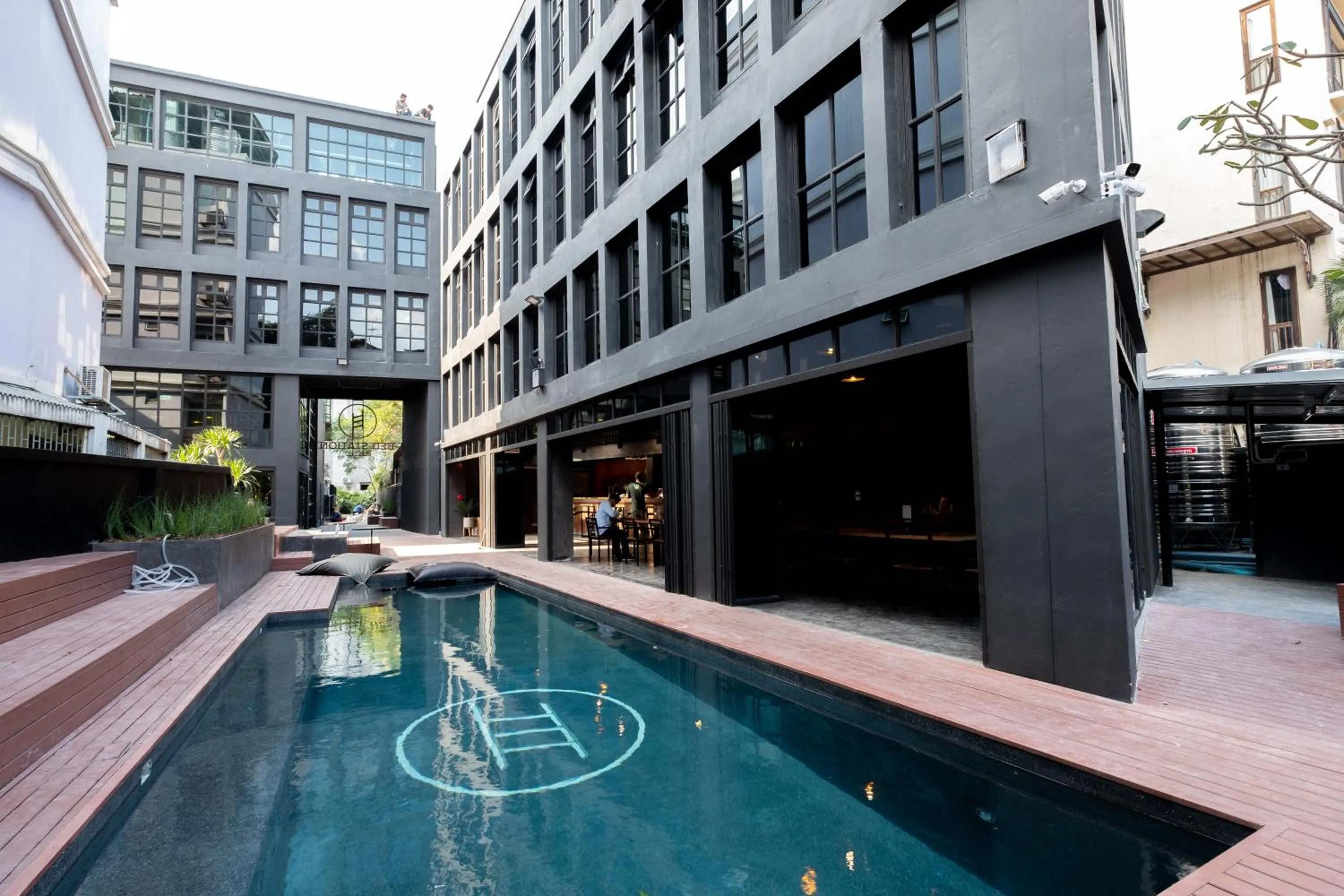 Pool view in BED STATION Hostel Khaosan