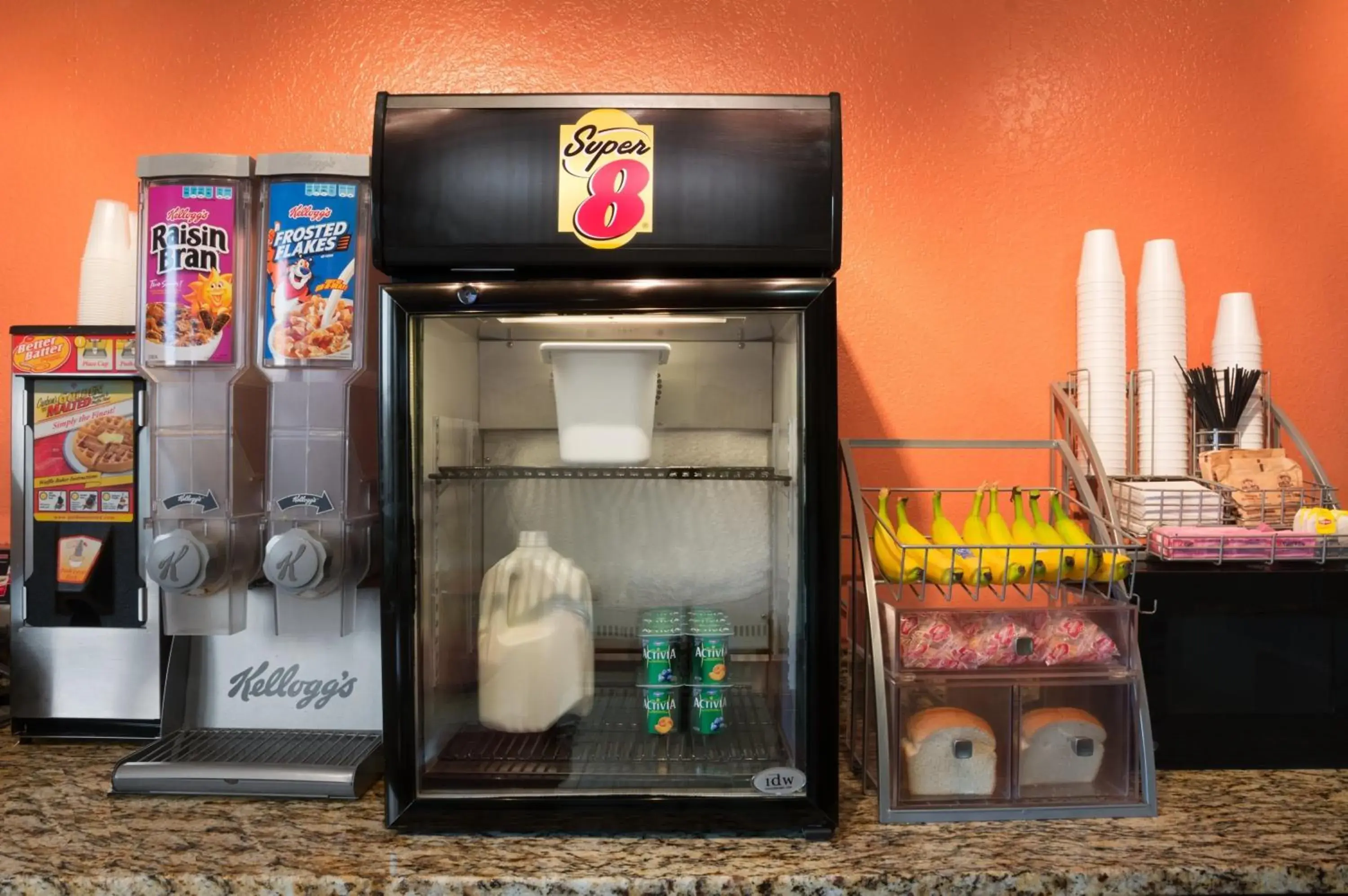 Food in Super 8 by Wyndham Charlotte University Food in Super 8 by Wyndham Charlotte University