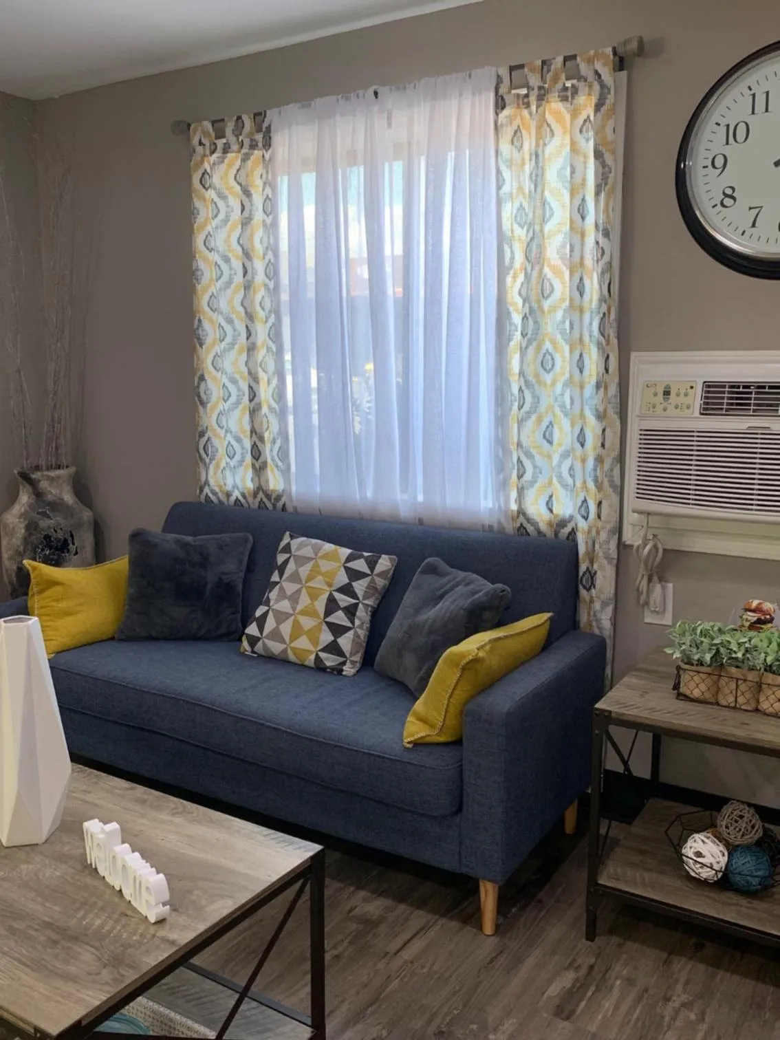 Seating area in Super 8 by Wyndham Charlotte University