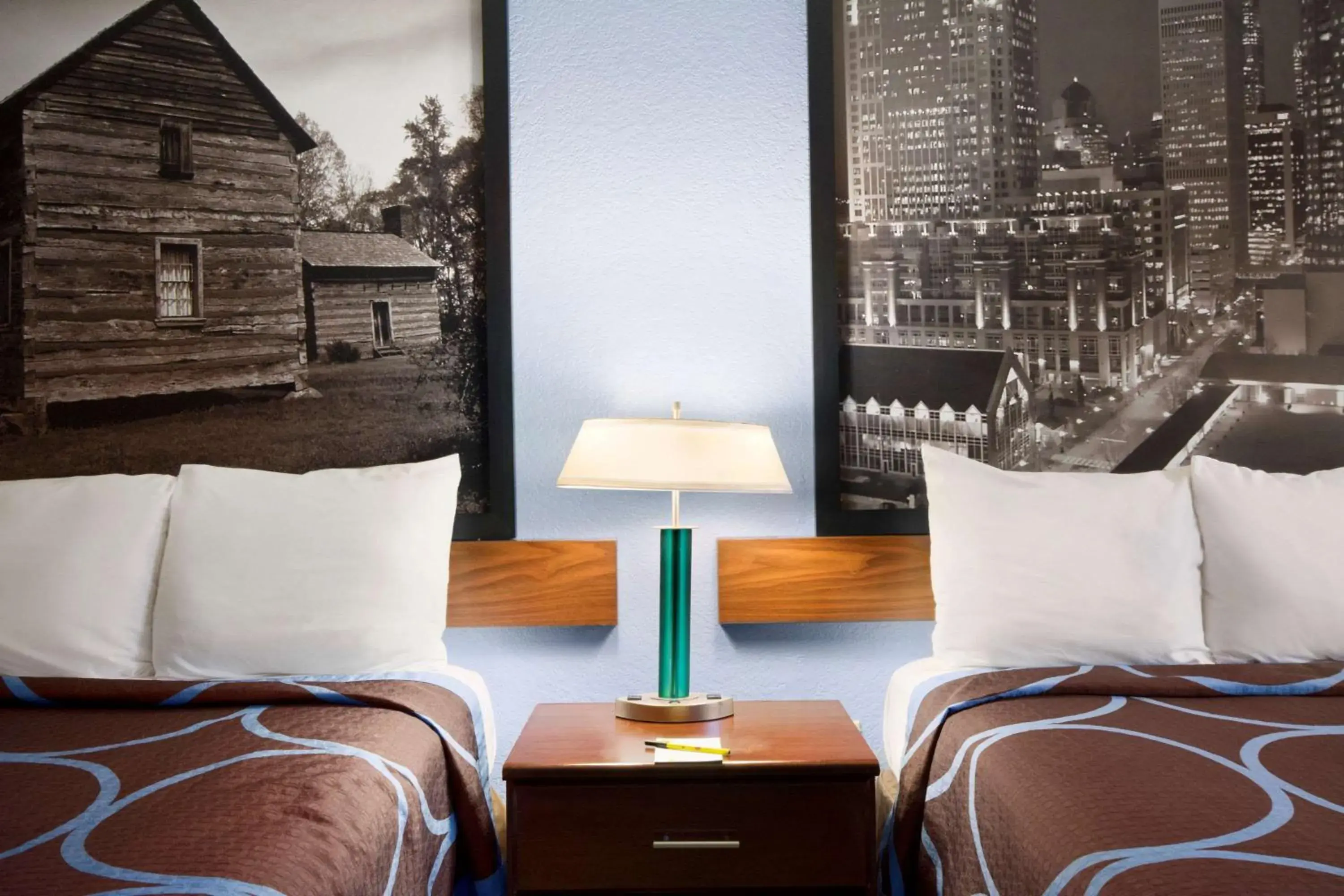 Photo of the whole room, Bed in Super 8 by Wyndham Charlotte University Photo of the whole room, Bed in Super 8 by Wyndham Charlotte University