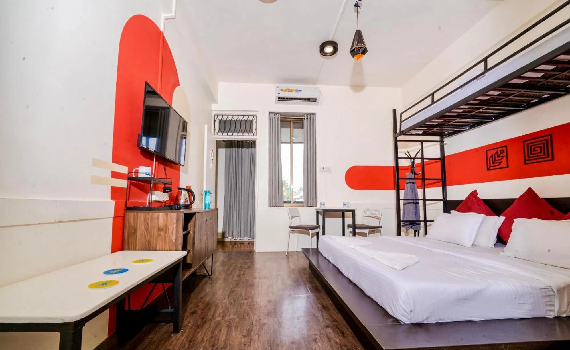 Bed in Locomo Hostel OG - Stay Work Eat