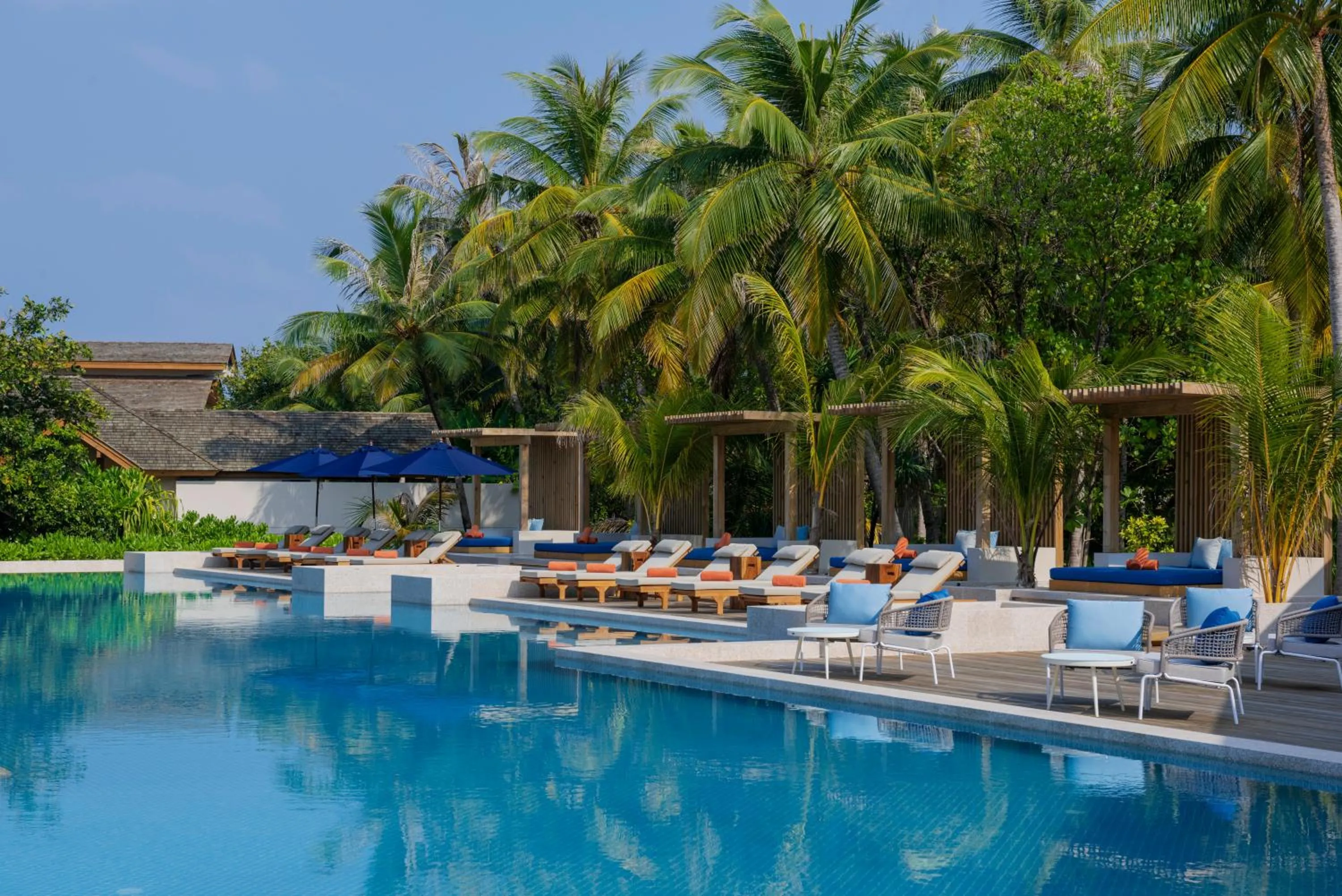 Lounge or bar in Emerald Faarufushi Resort & Spa - Deluxe All Inclusive