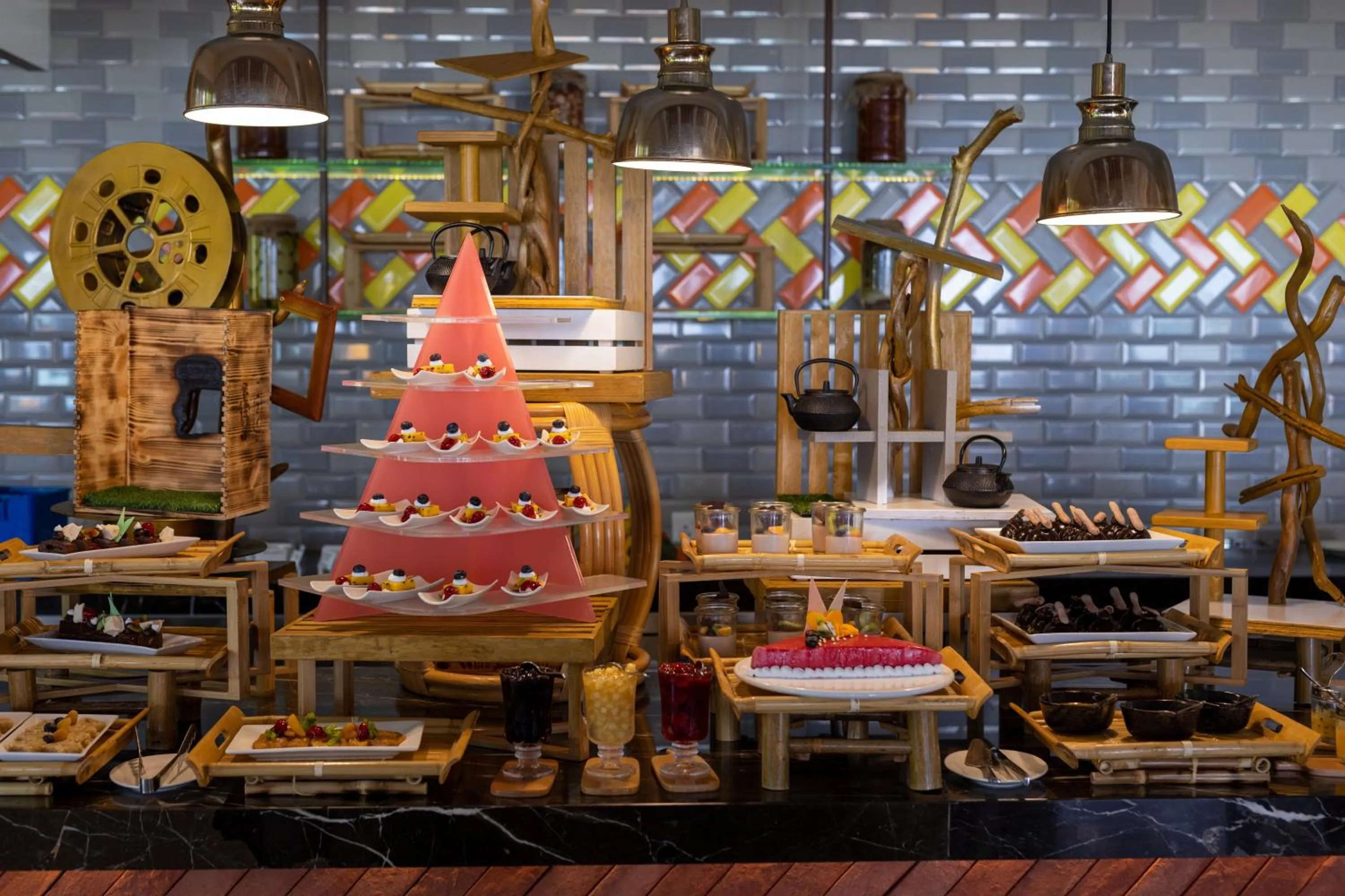 Restaurant/places to eat in Emerald Faarufushi Resort & Spa - Deluxe All Inclusive