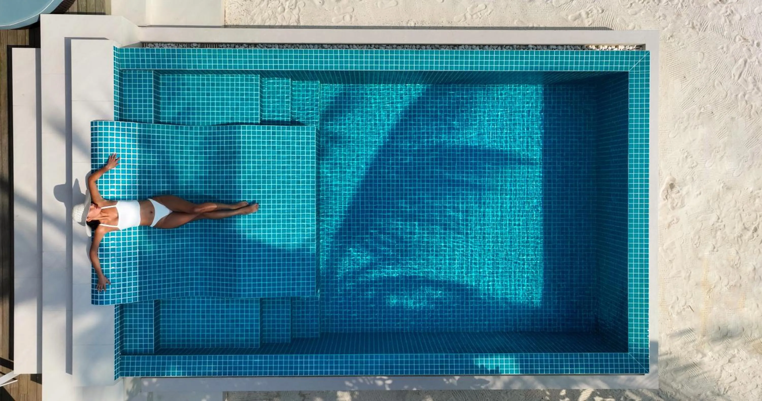 Pool view in Emerald Faarufushi Resort & Spa - Deluxe All Inclusive