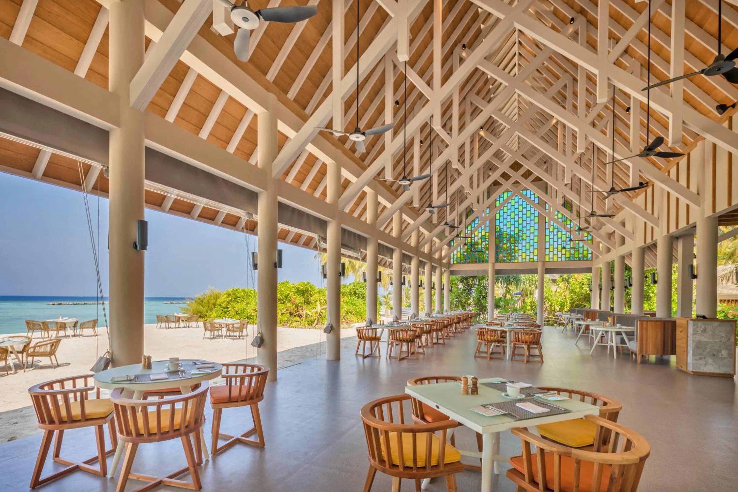 Restaurant/places to eat in Emerald Faarufushi Resort & Spa - Deluxe All Inclusive