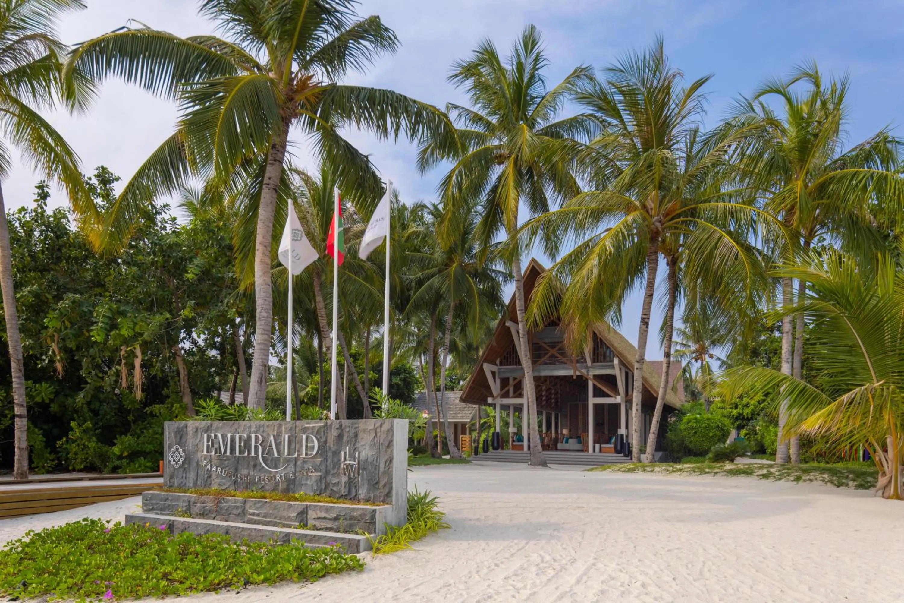 Lobby or reception in Emerald Faarufushi Resort & Spa - Deluxe All Inclusive
