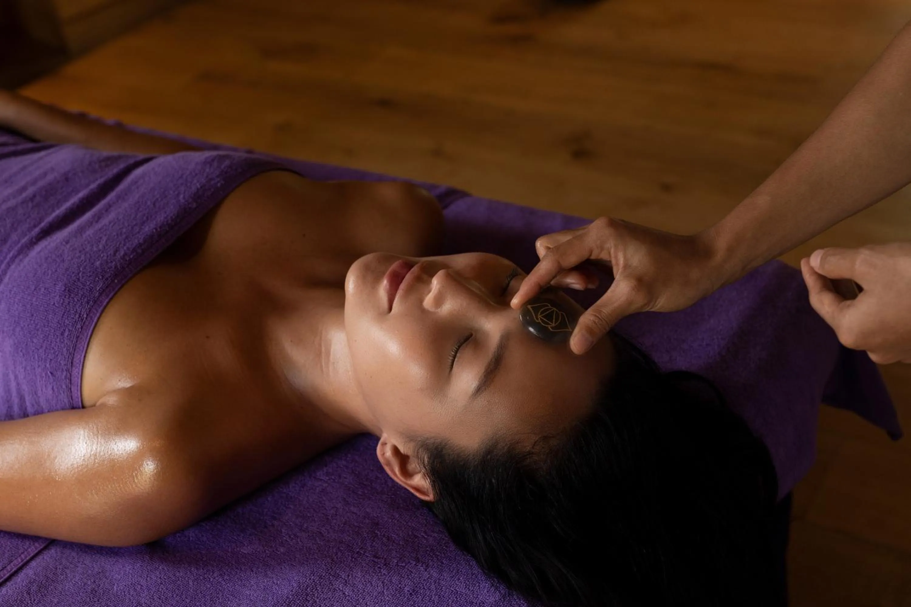 Massage in Emerald Faarufushi Resort & Spa - Deluxe All Inclusive