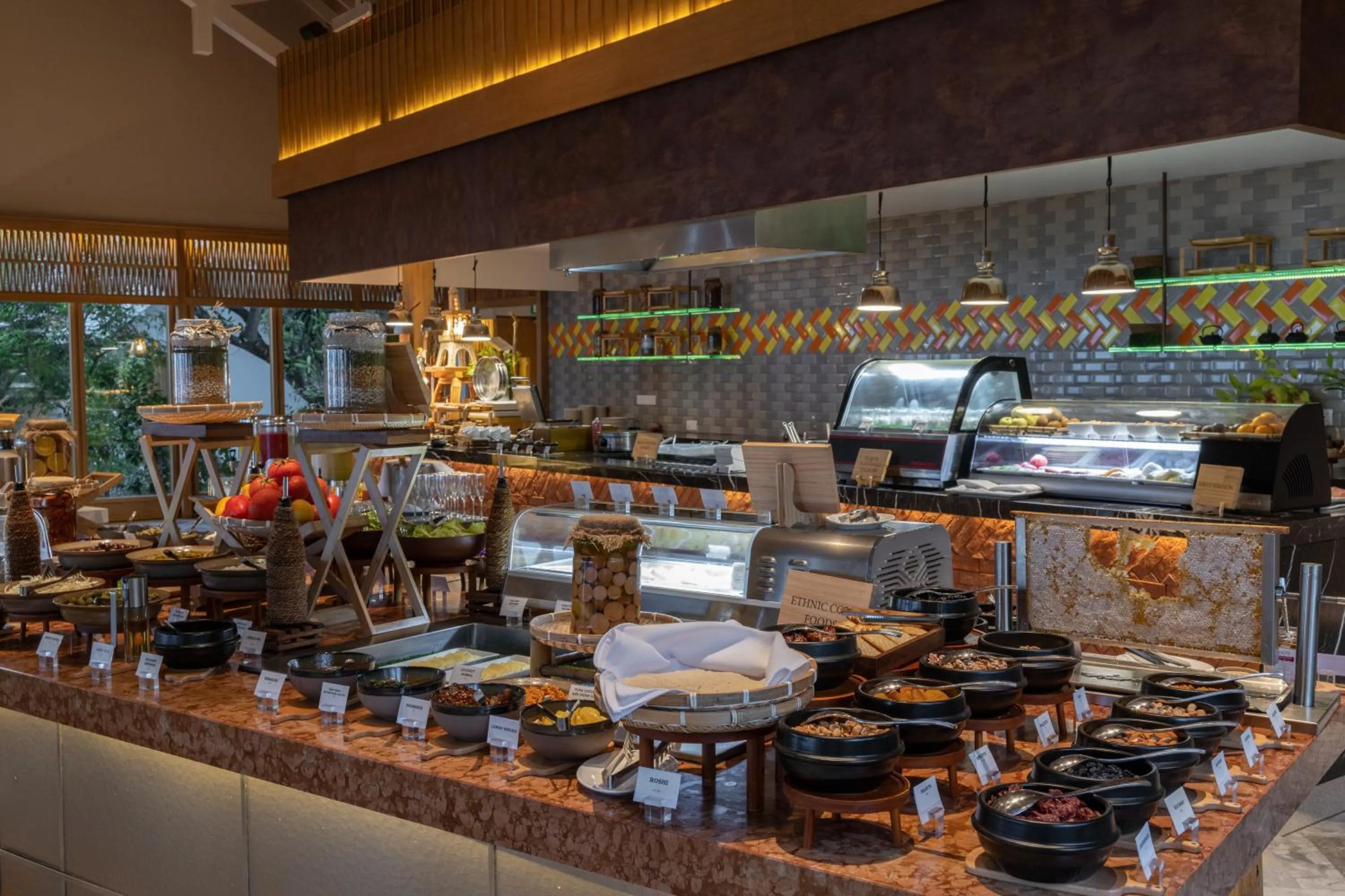 Restaurant/places to eat in Emerald Faarufushi Resort & Spa - Deluxe All Inclusive