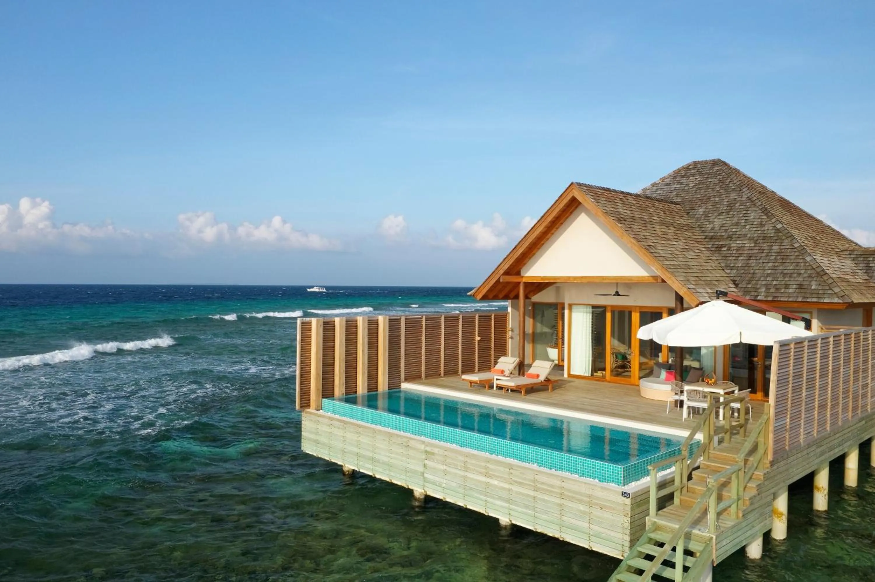Pool view in Emerald Faarufushi Resort & Spa - Deluxe All Inclusive